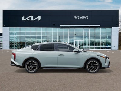 2025 Kia K4 GT-Line