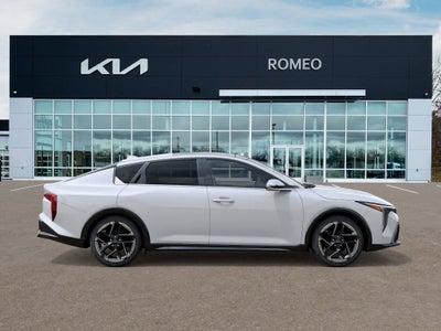 2025 Kia K4 GT-Line