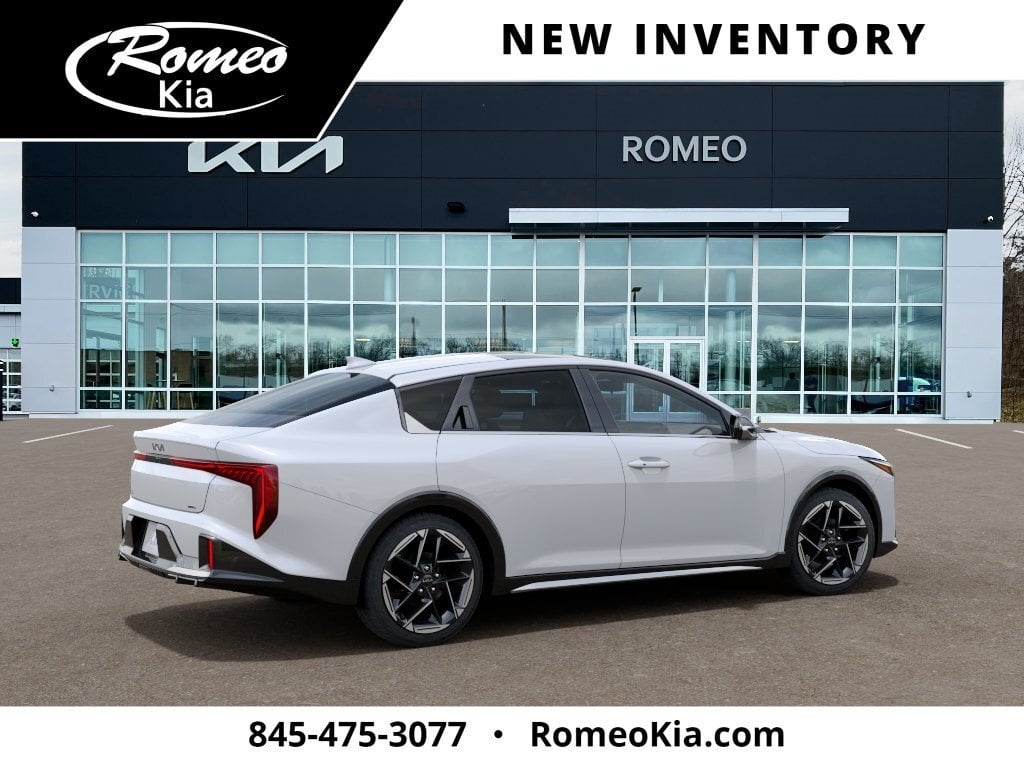 2026 Kia K4 GT-Line
