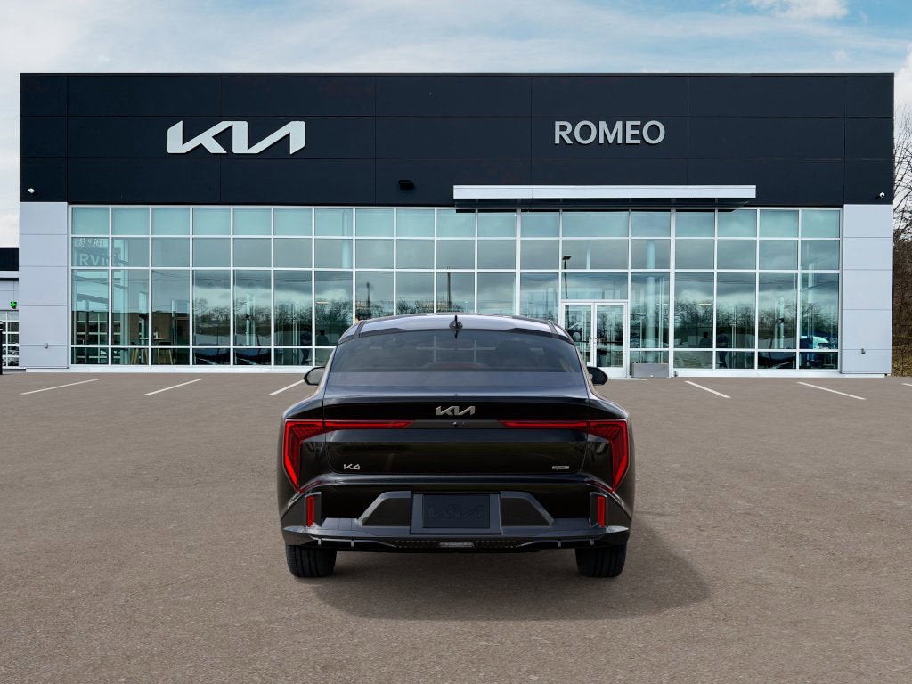2025 Kia K4 GT-Line