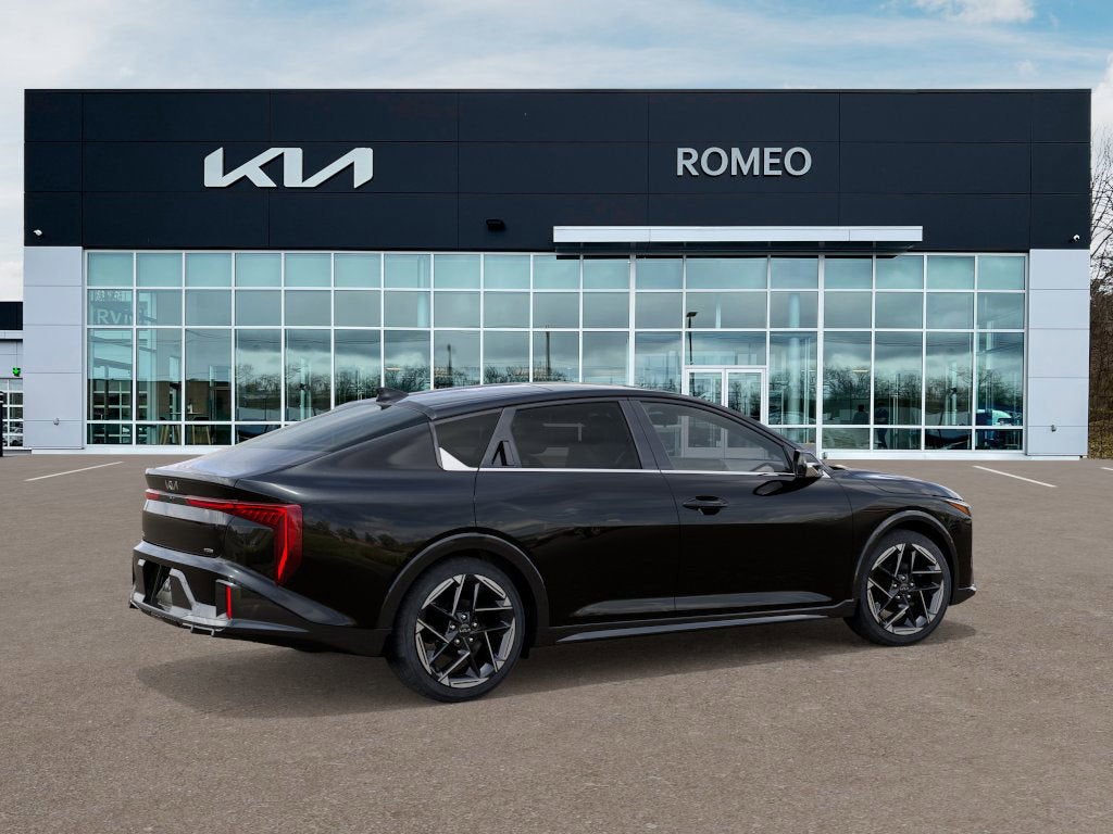 2025 Kia K4 GT-Line