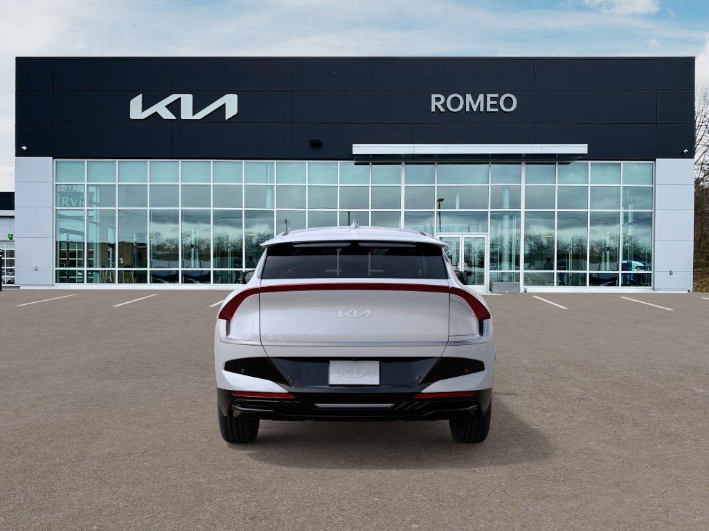 2025 Kia EV6 Light Long Range