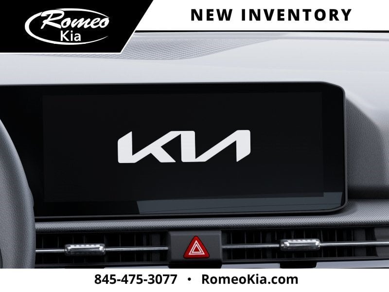 2027 Kia Sportage LX