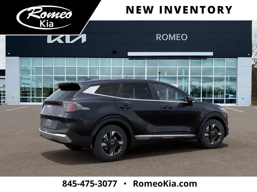 2027 Kia Sportage LX