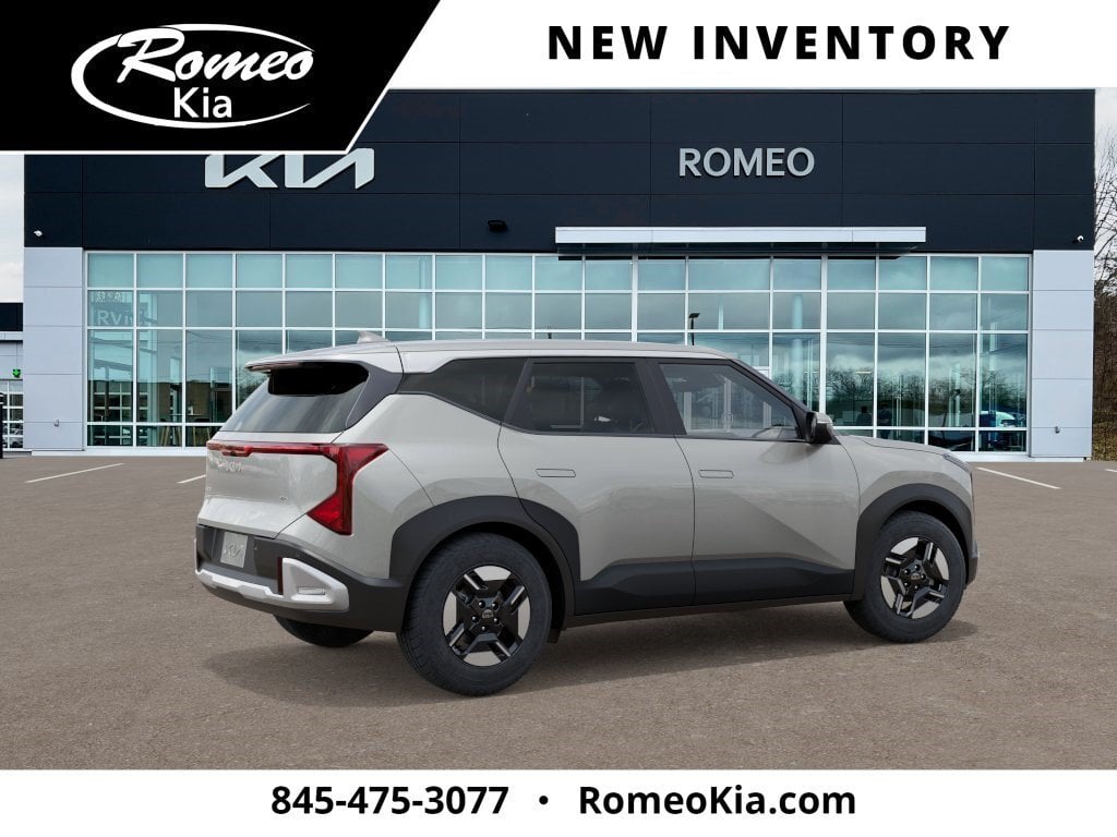 2027 Kia Seltos LX