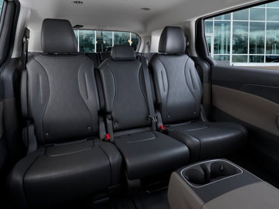 2026 Kia Carnival Base