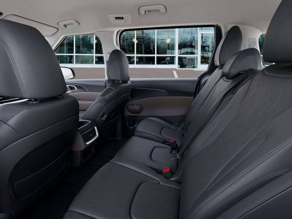 2026 Kia Carnival Base