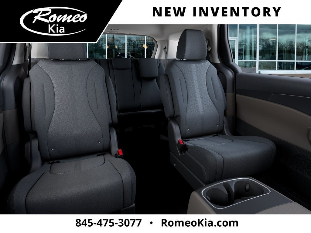 2027 Kia Carnival LX