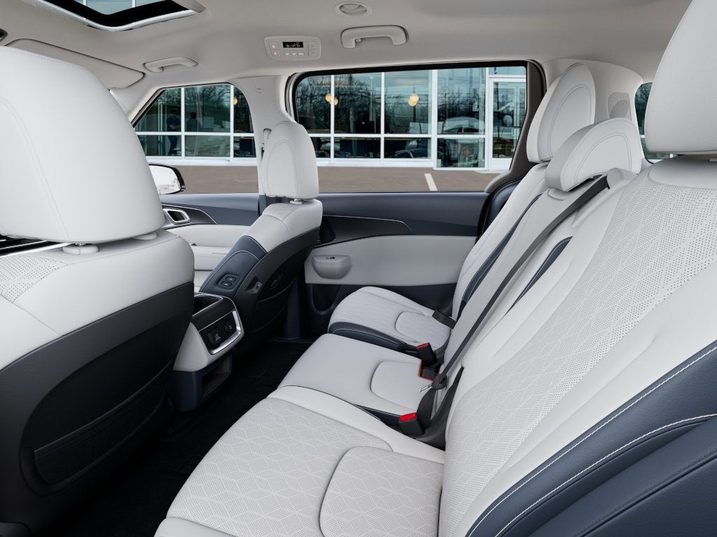 2026 Kia Carnival Base