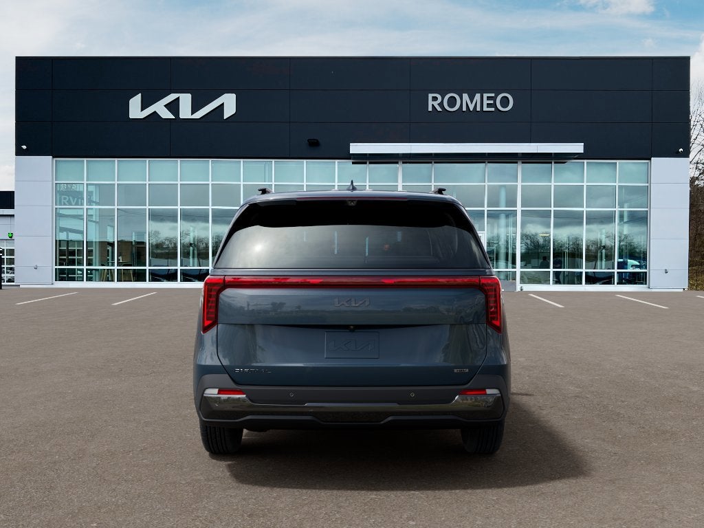 2026 Kia Carnival Hybrid Base