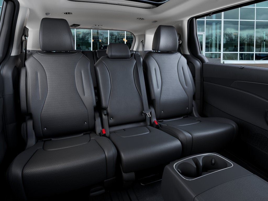 2026 Kia Carnival Hybrid Base
