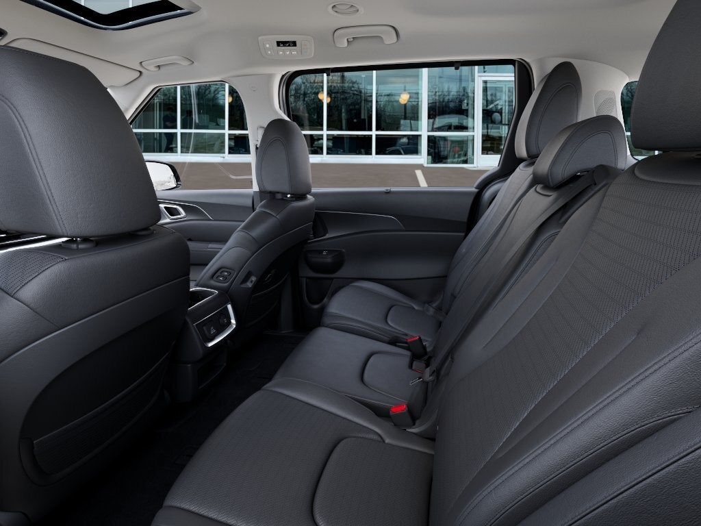 2026 Kia Carnival Hybrid Base