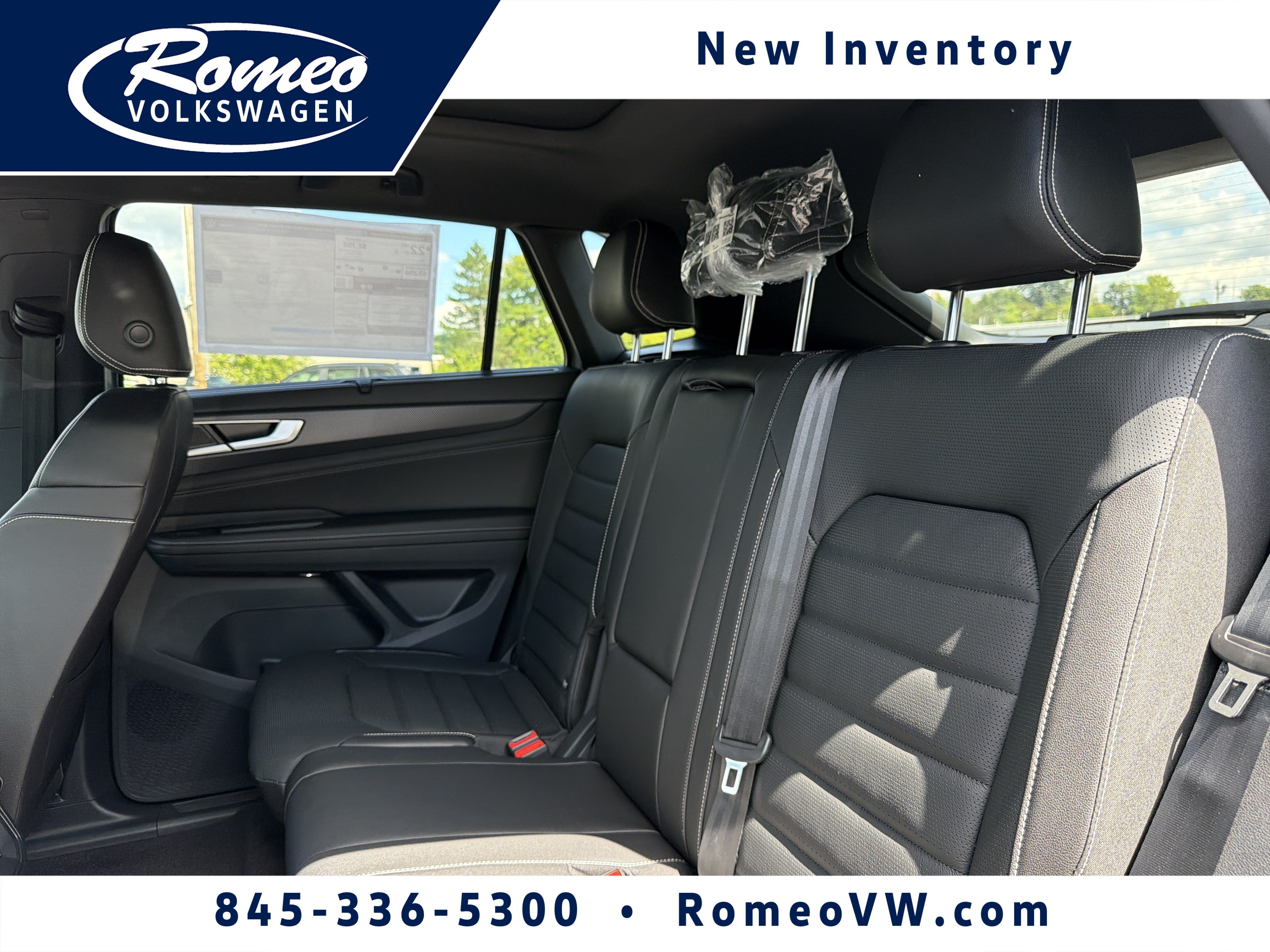 2026 Volkswagen Atlas Cross Sport 2.0T SEL R-Line Black