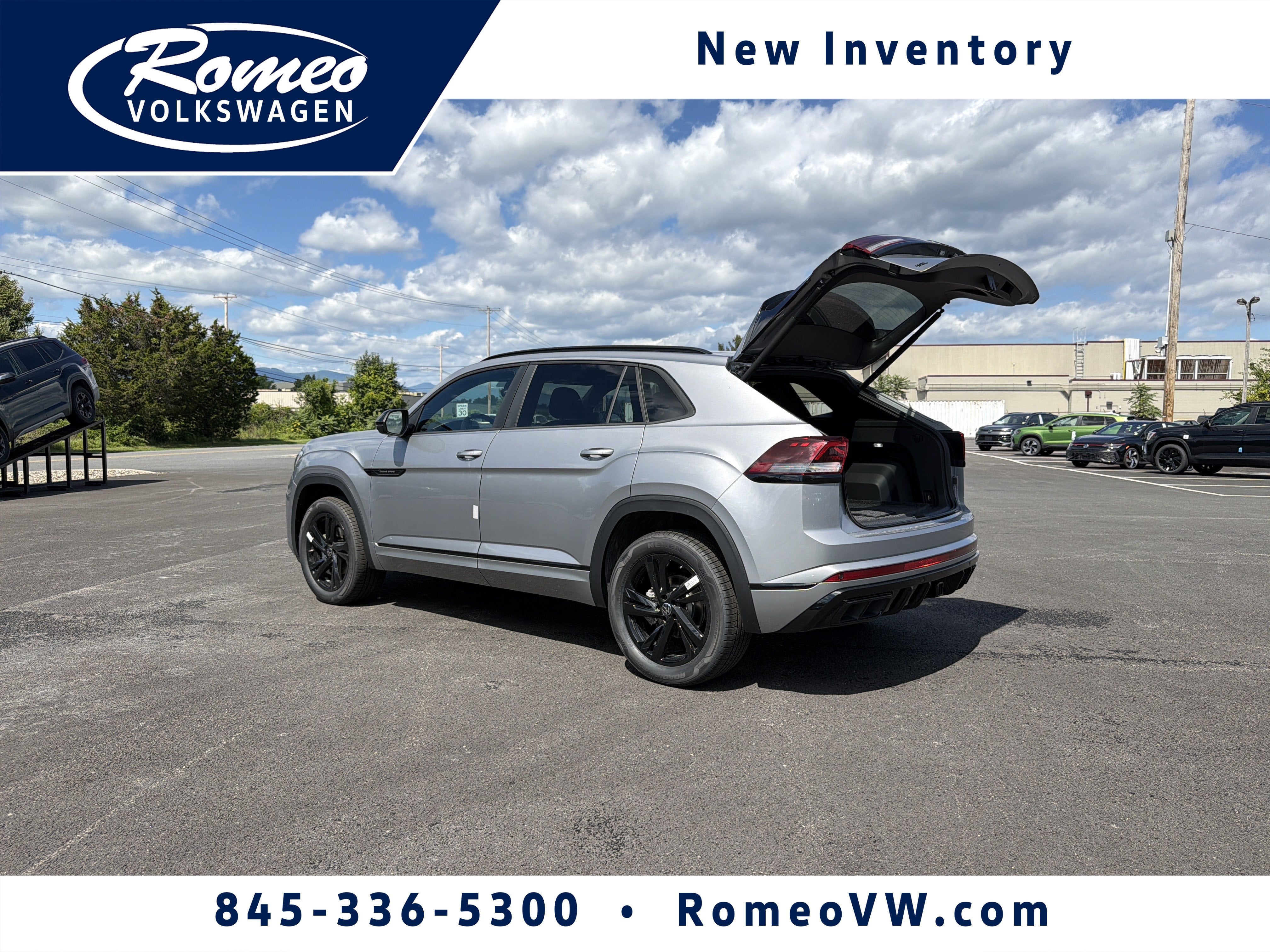 2026 Volkswagen Atlas Cross Sport 2.0T SEL R-Line Black