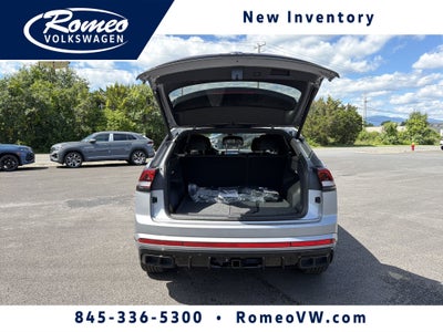 2026 Volkswagen Atlas Cross Sport 2.0T SEL R-Line Black