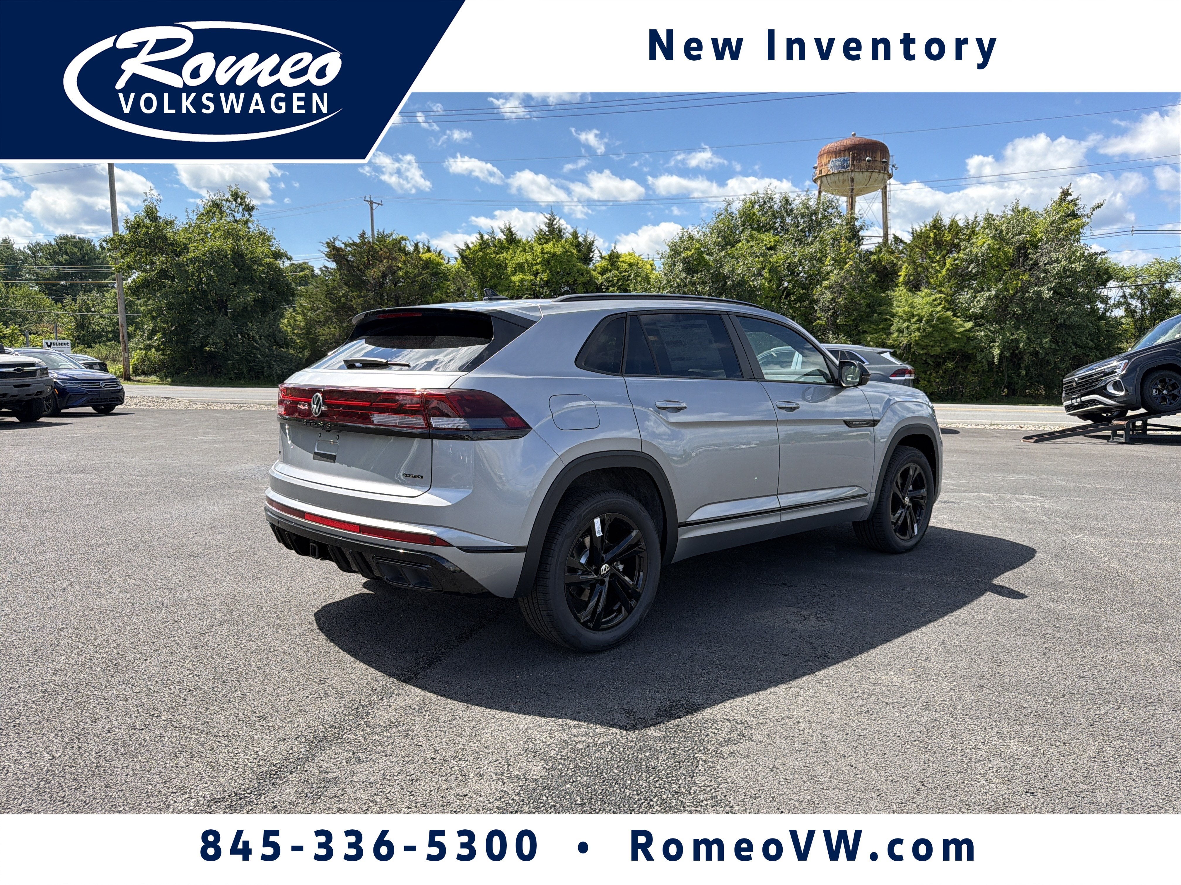 2026 Volkswagen Atlas Cross Sport 2.0T SEL R-Line Black