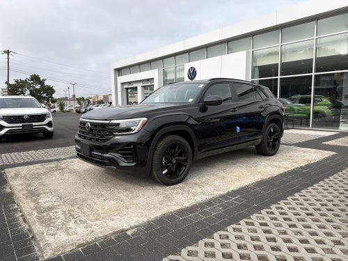 2026 Volkswagen Atlas Cross Sport 2.0T SEL R-Line Black