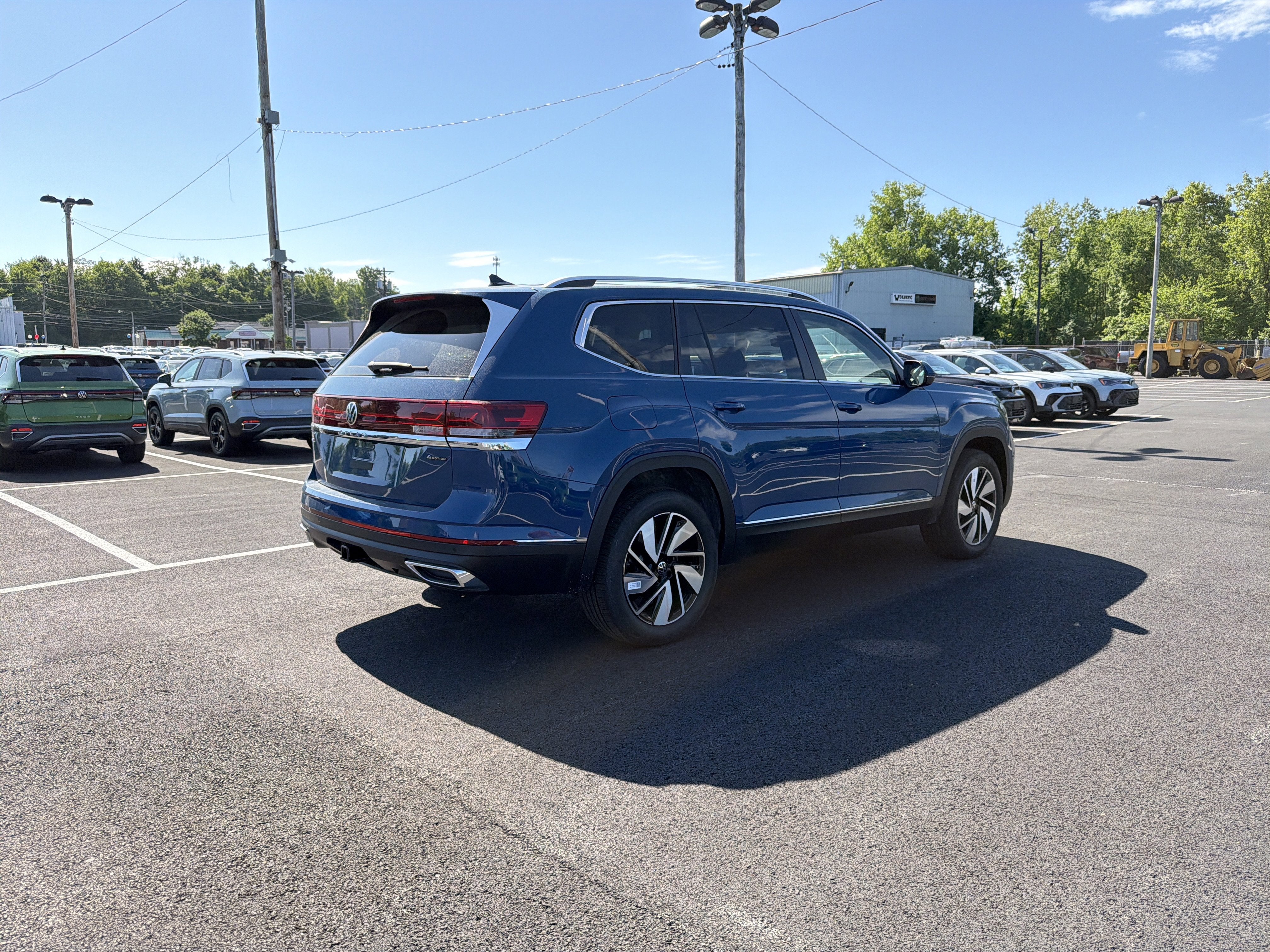 2026 Volkswagen Atlas 2.0T SEL