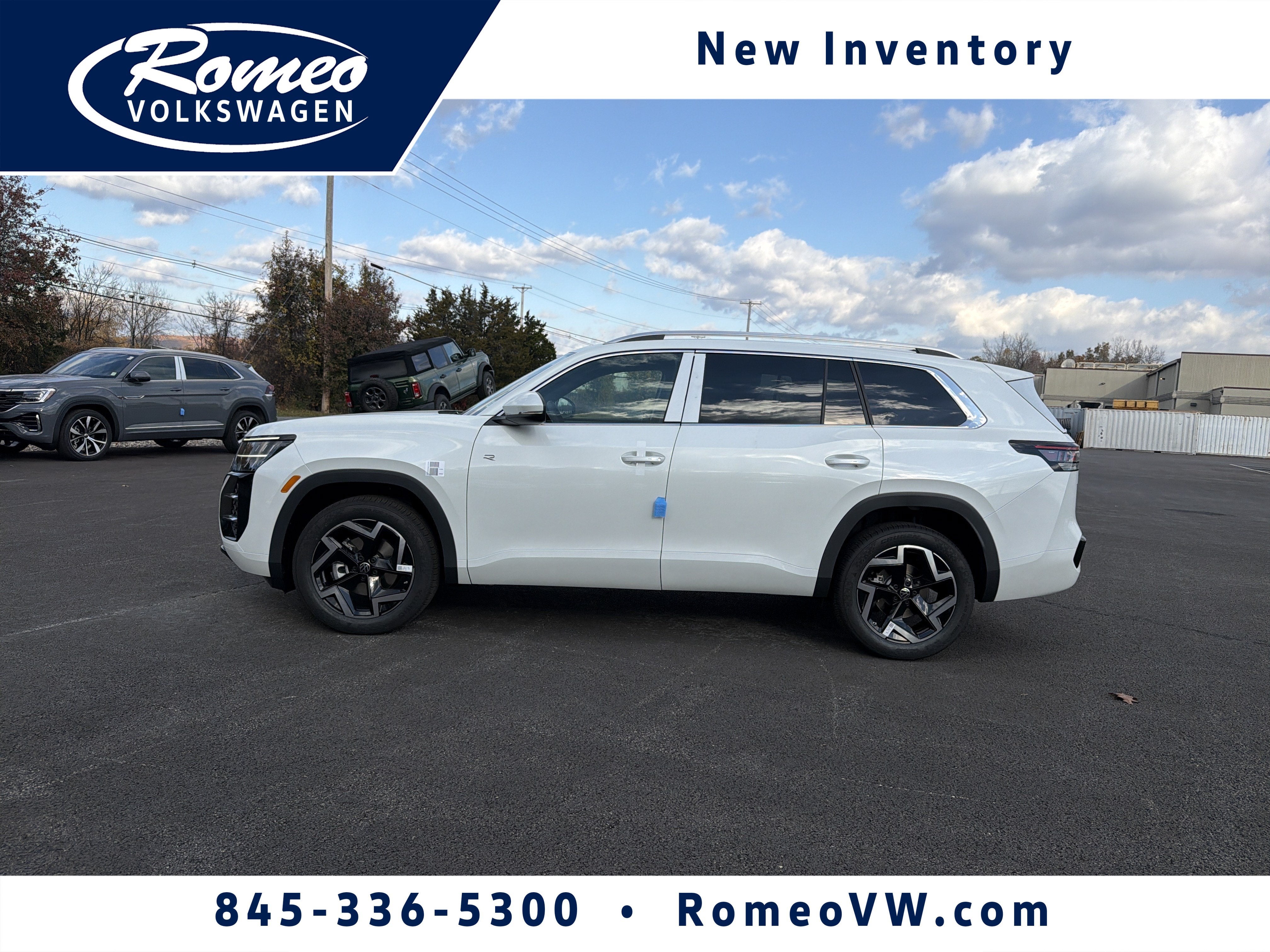 2027 Volkswagen Atlas SEL R-Line