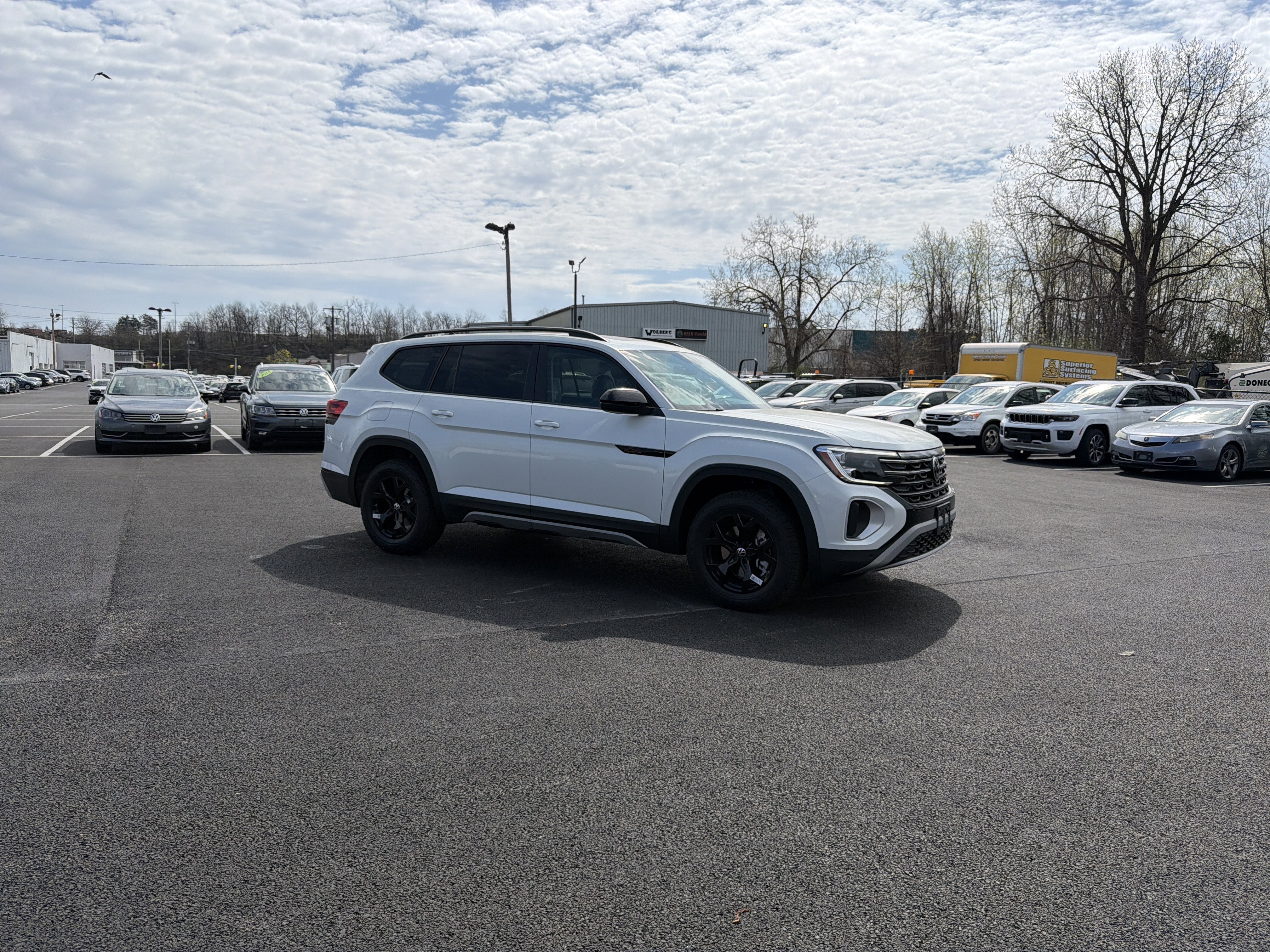 2026 Volkswagen Atlas 2.0T Peak Edition