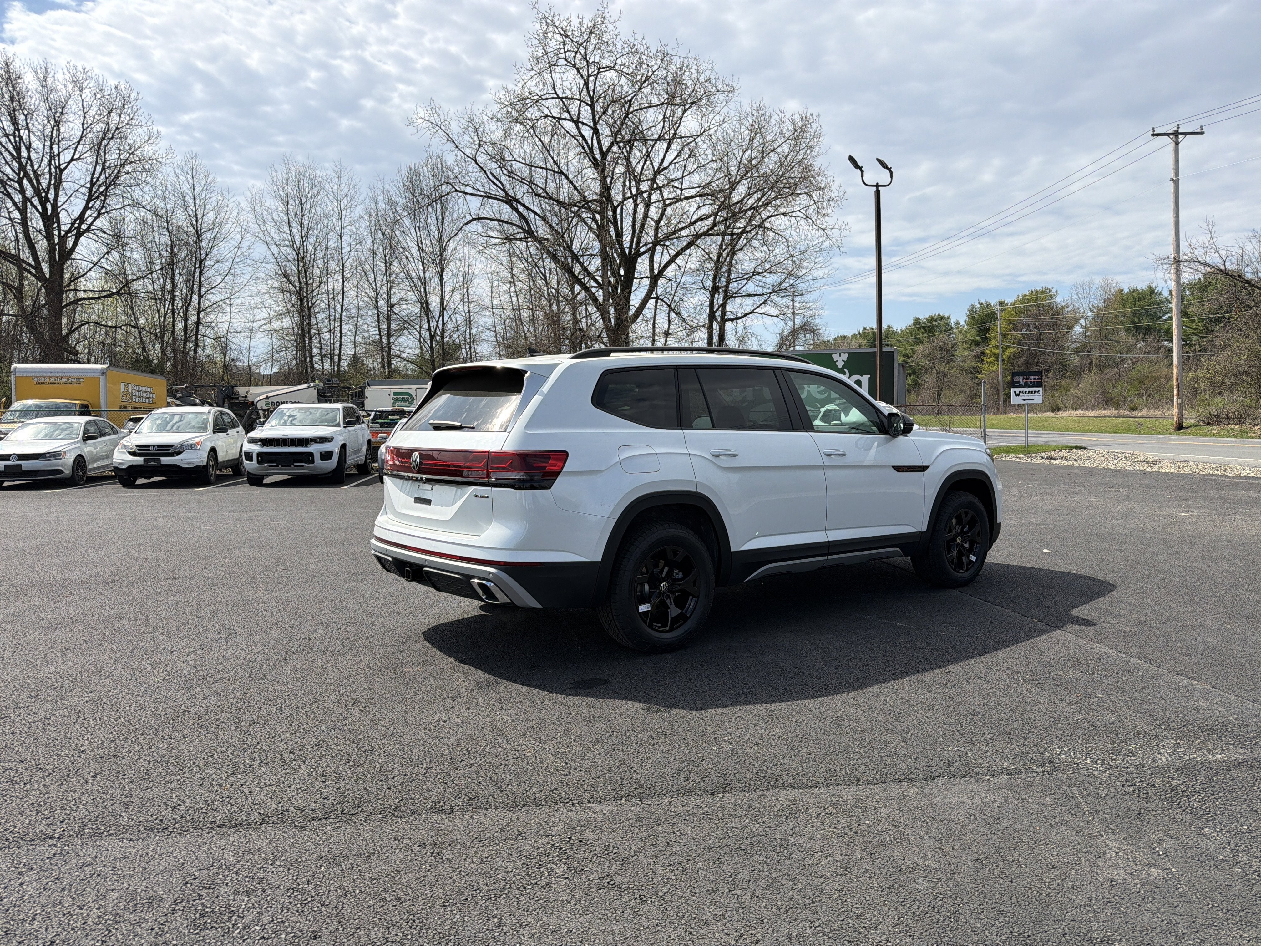 2026 Volkswagen Atlas 2.0T Peak Edition