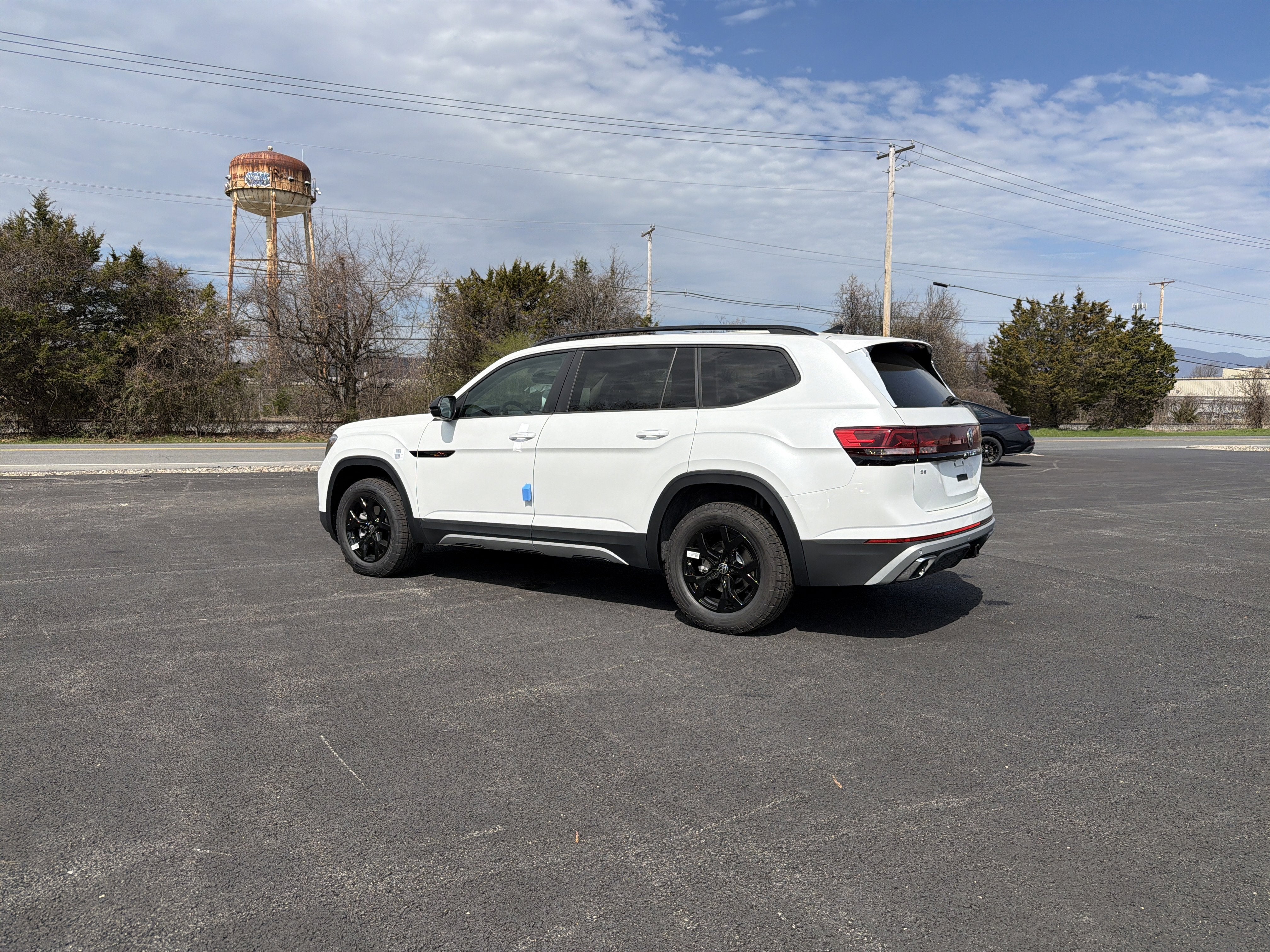 2026 Volkswagen Atlas 2.0T Peak Edition