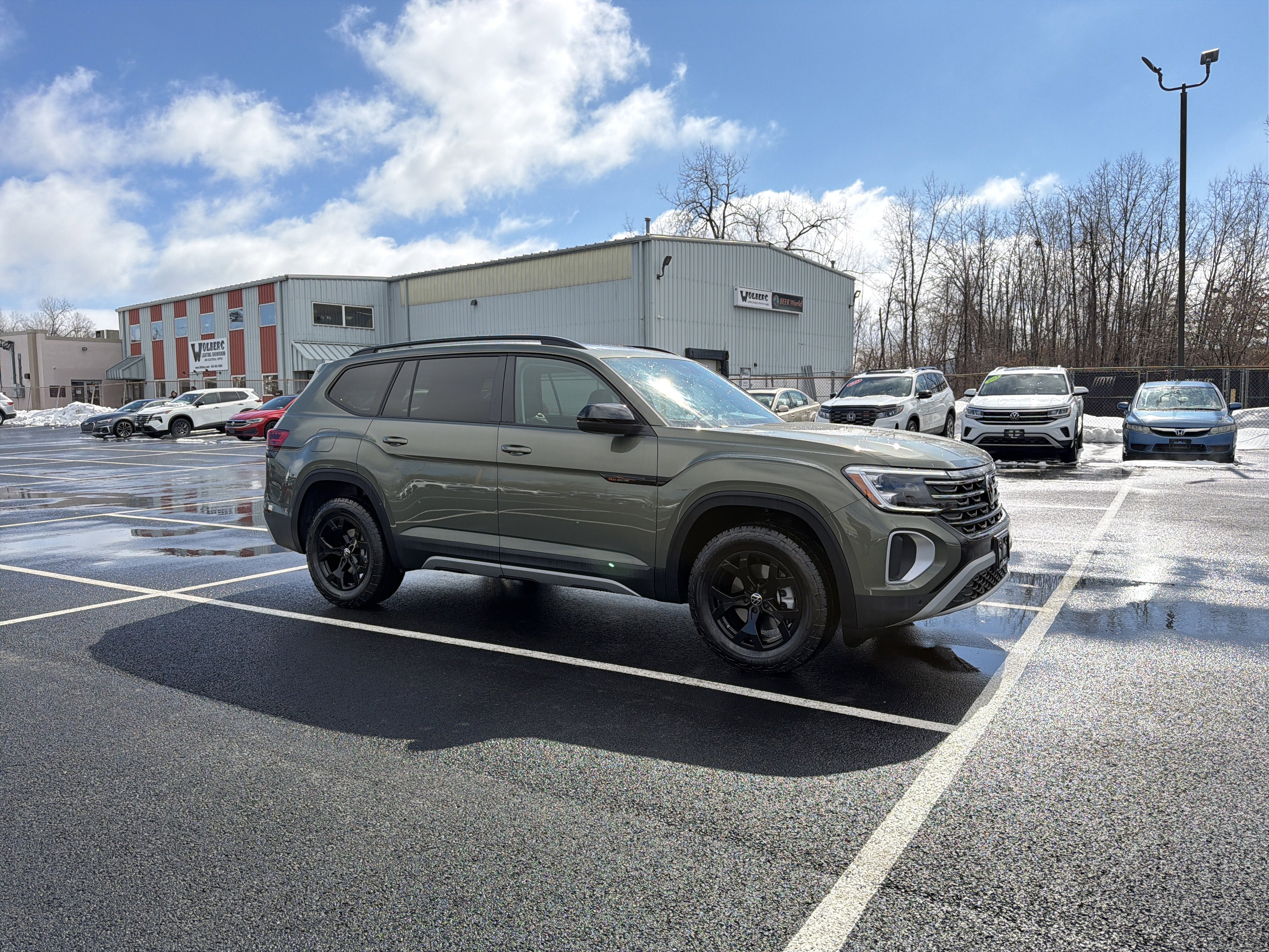 2026 Volkswagen Atlas 2.0T Peak Edition