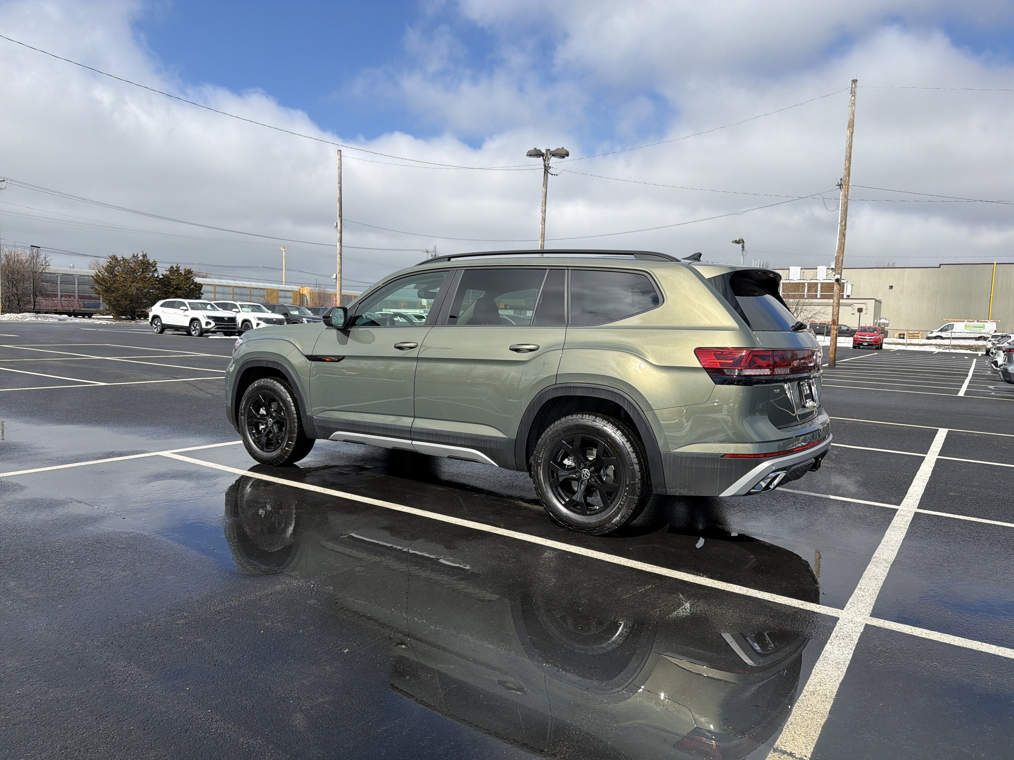 2026 Volkswagen Atlas 2.0T Peak Edition