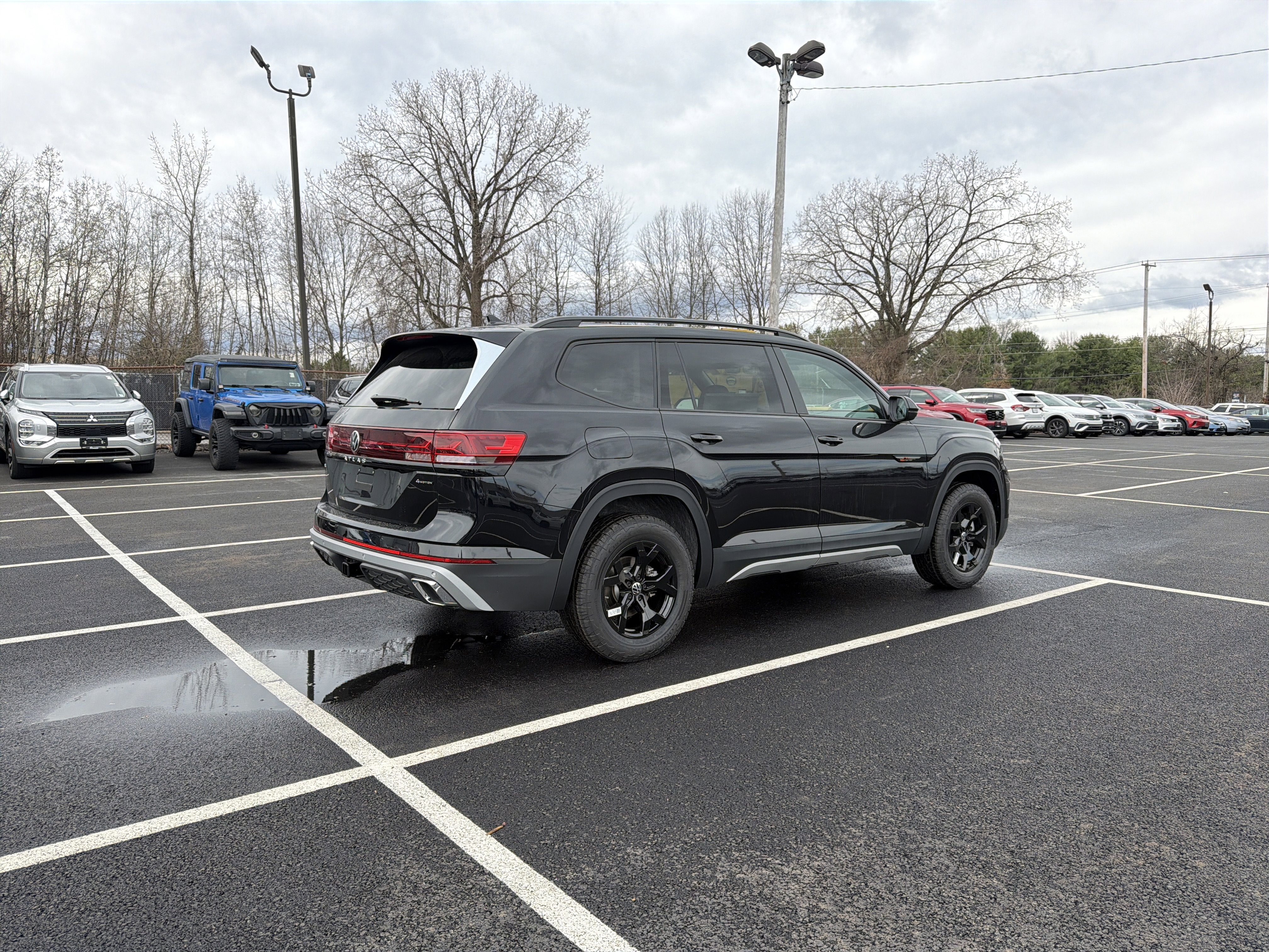 2026 Volkswagen Atlas 2.0T Peak Edition