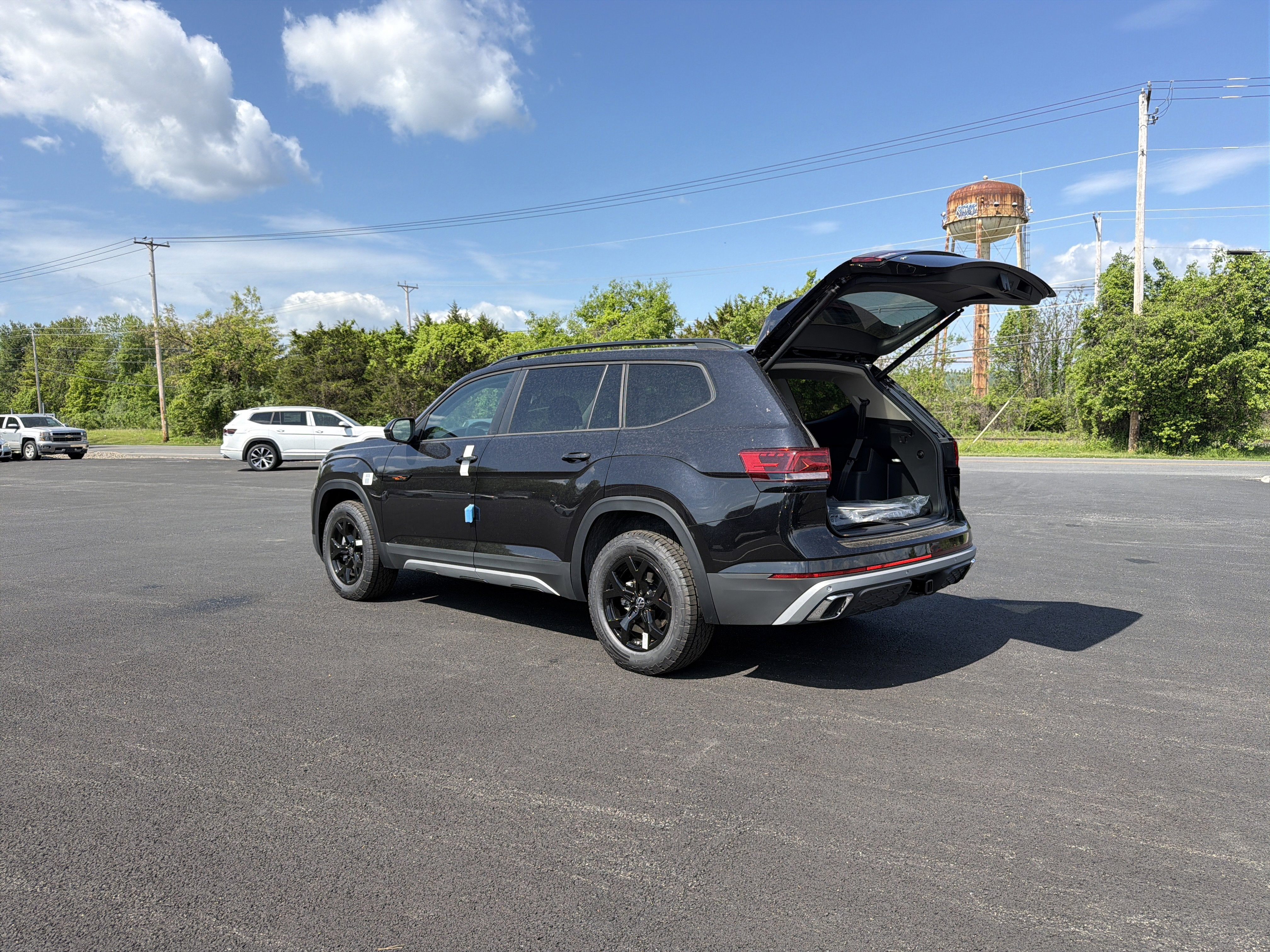 2026 Volkswagen Atlas 2.0T Peak Edition