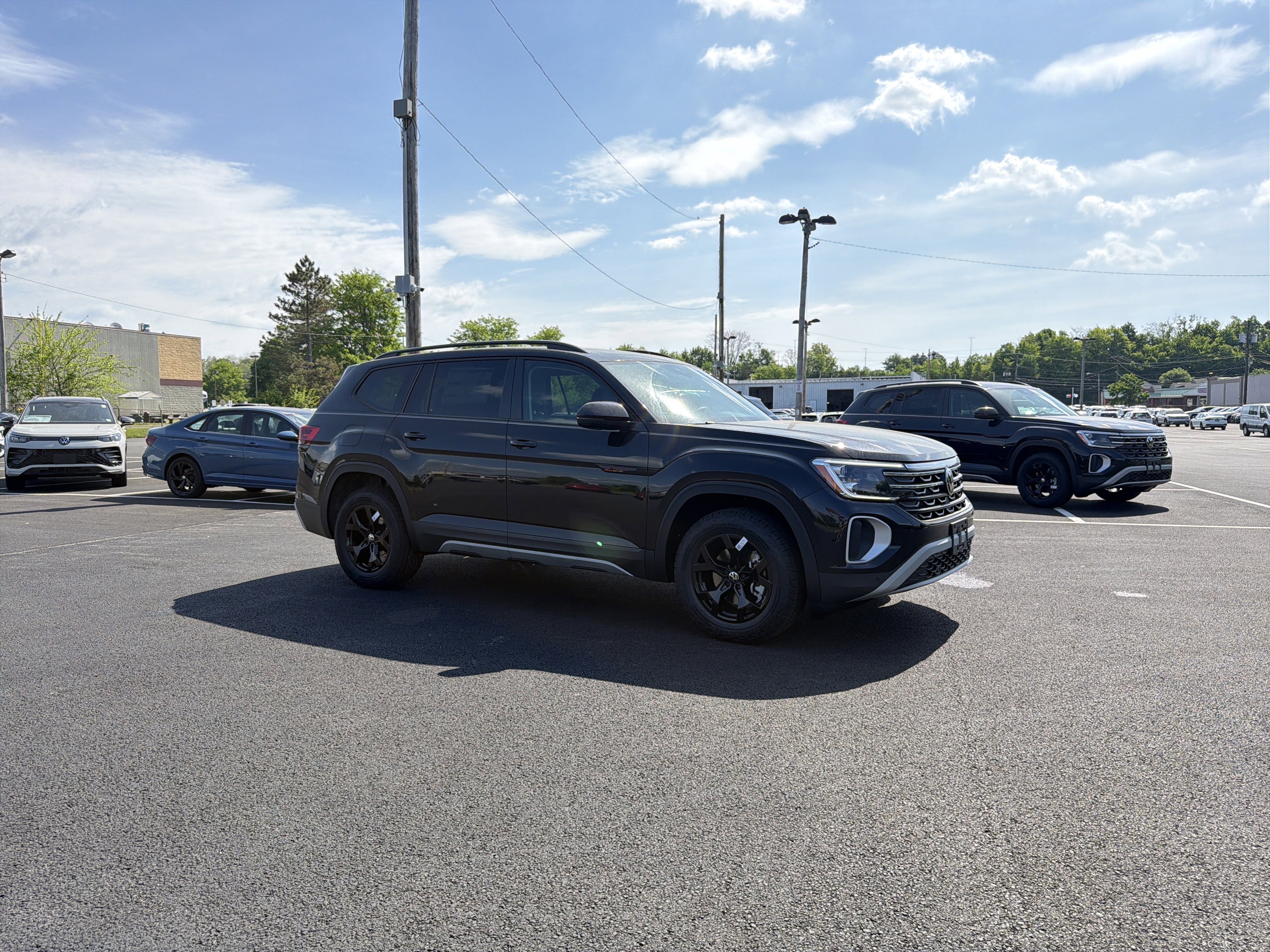 2026 Volkswagen Atlas 2.0T Peak Edition
