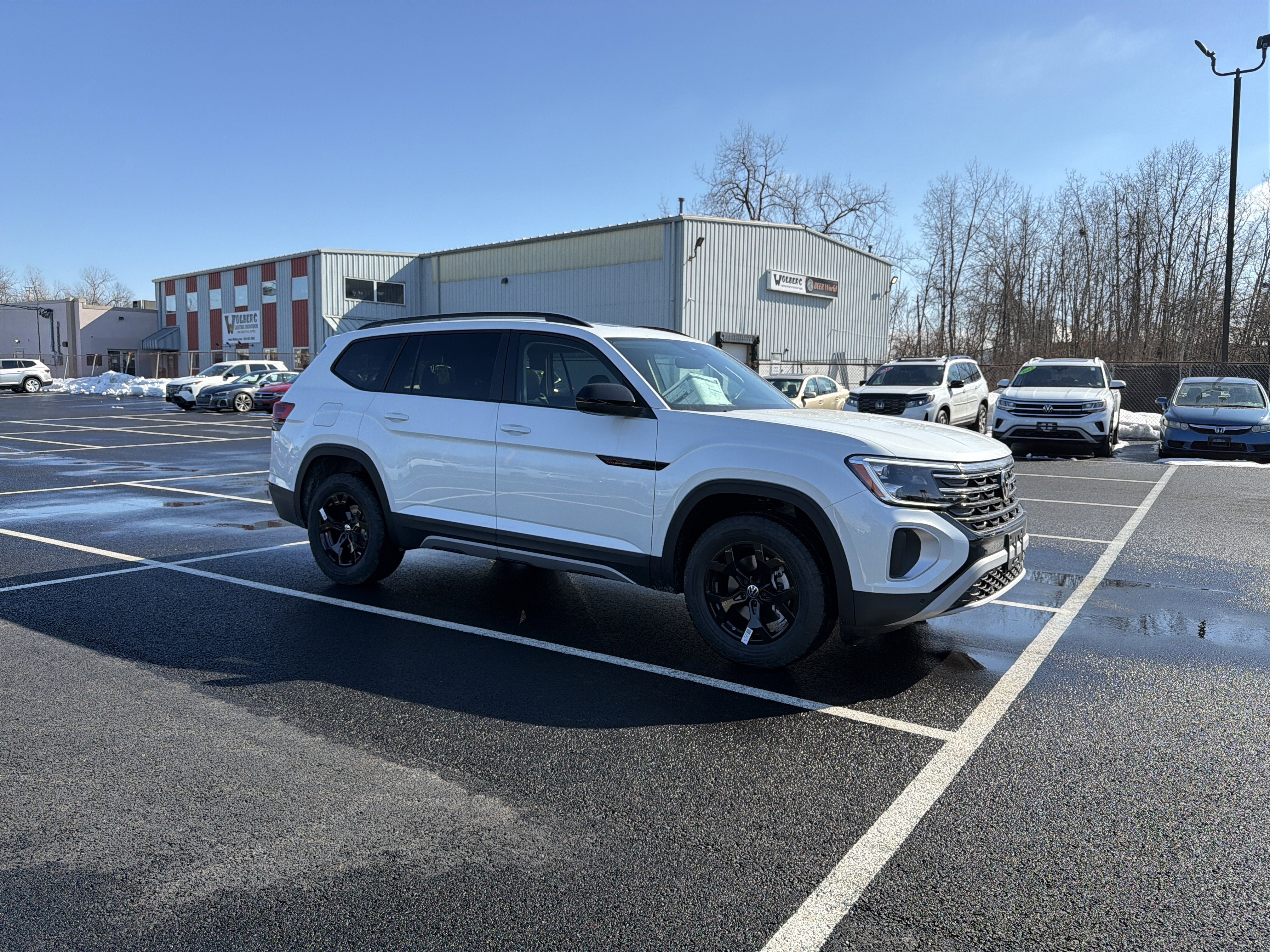 2026 Volkswagen Atlas 2.0T Peak Edition