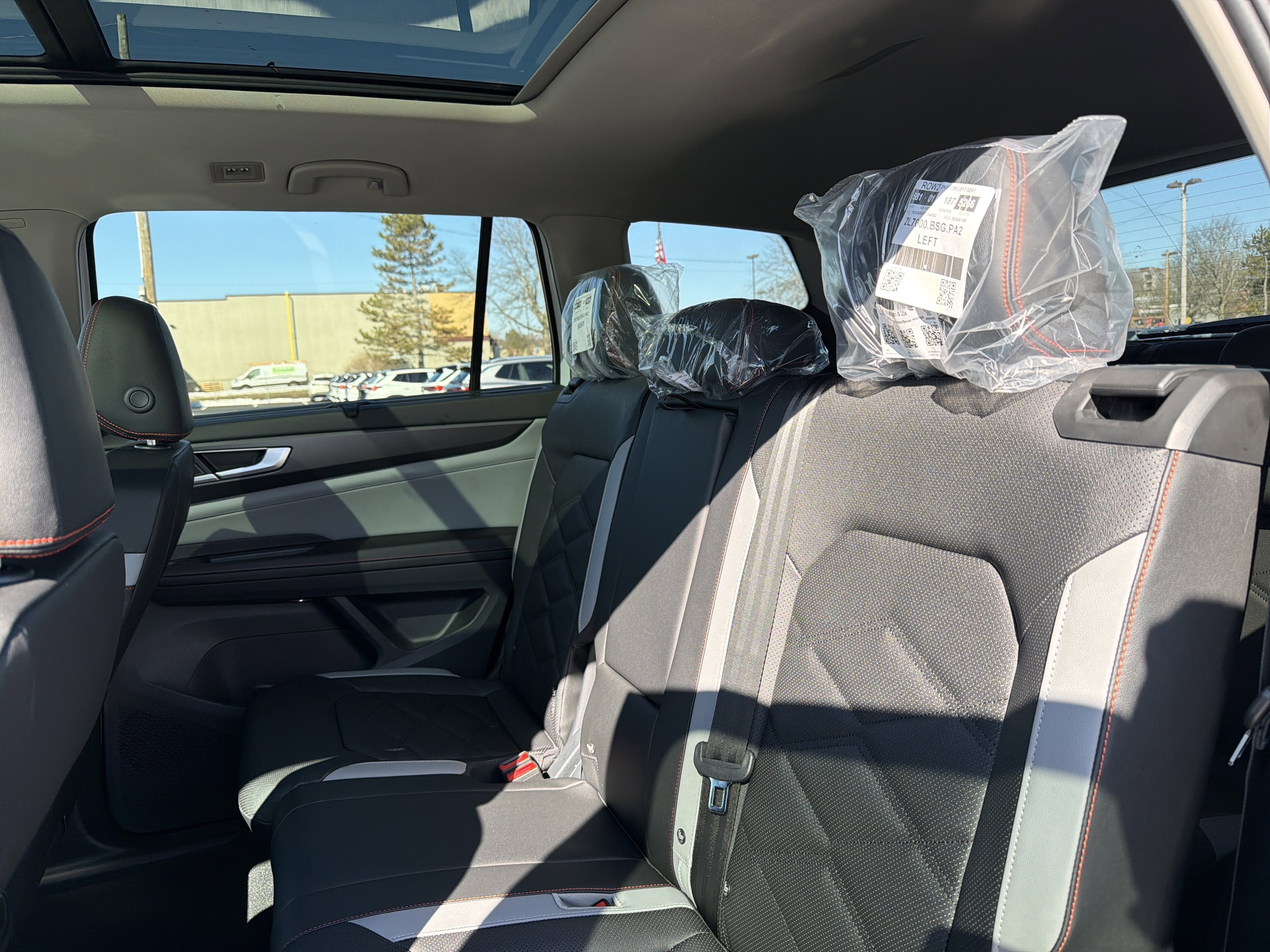 2026 Volkswagen Atlas 2.0T Peak Edition