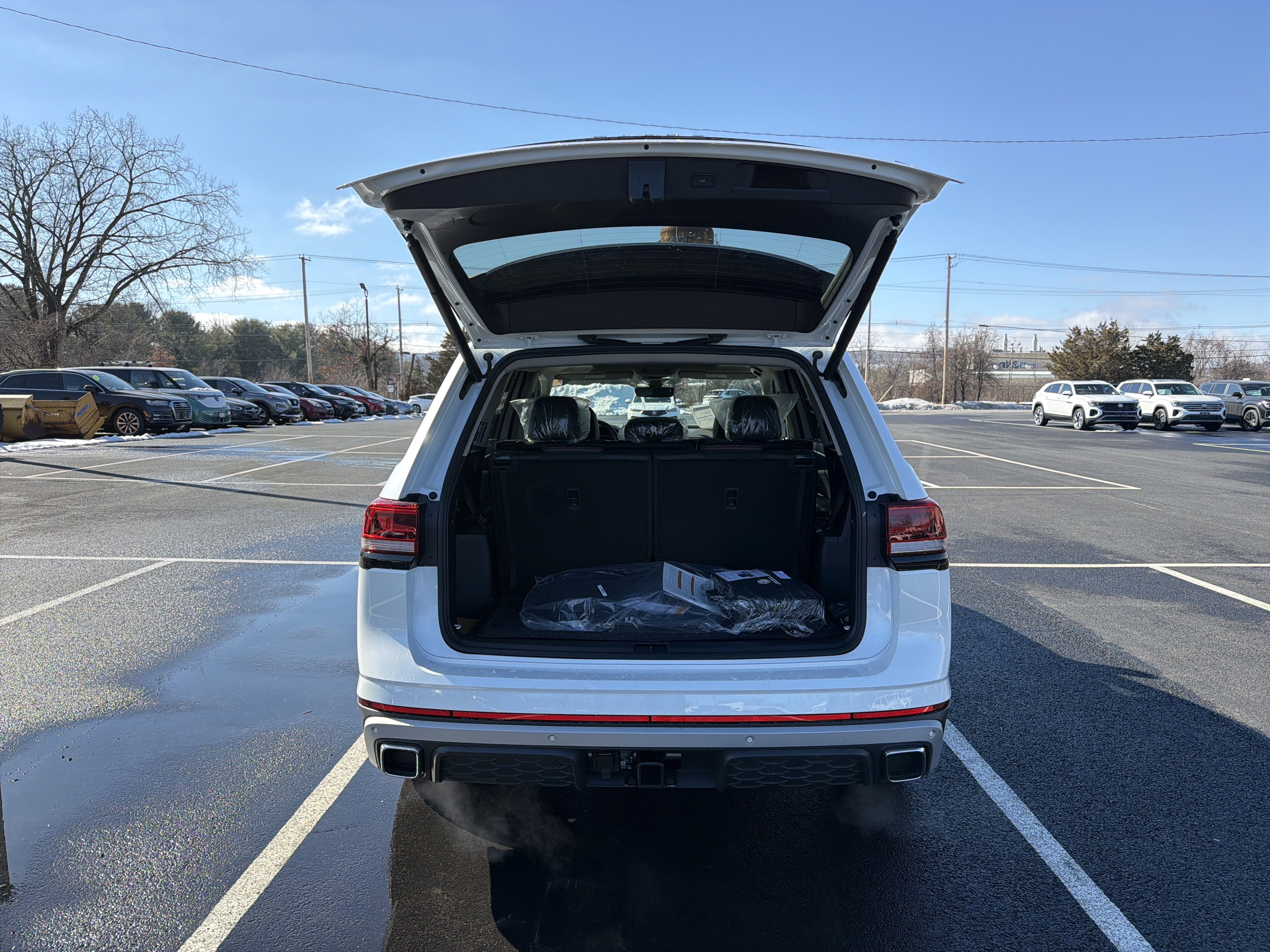 2026 Volkswagen Atlas 2.0T Peak Edition