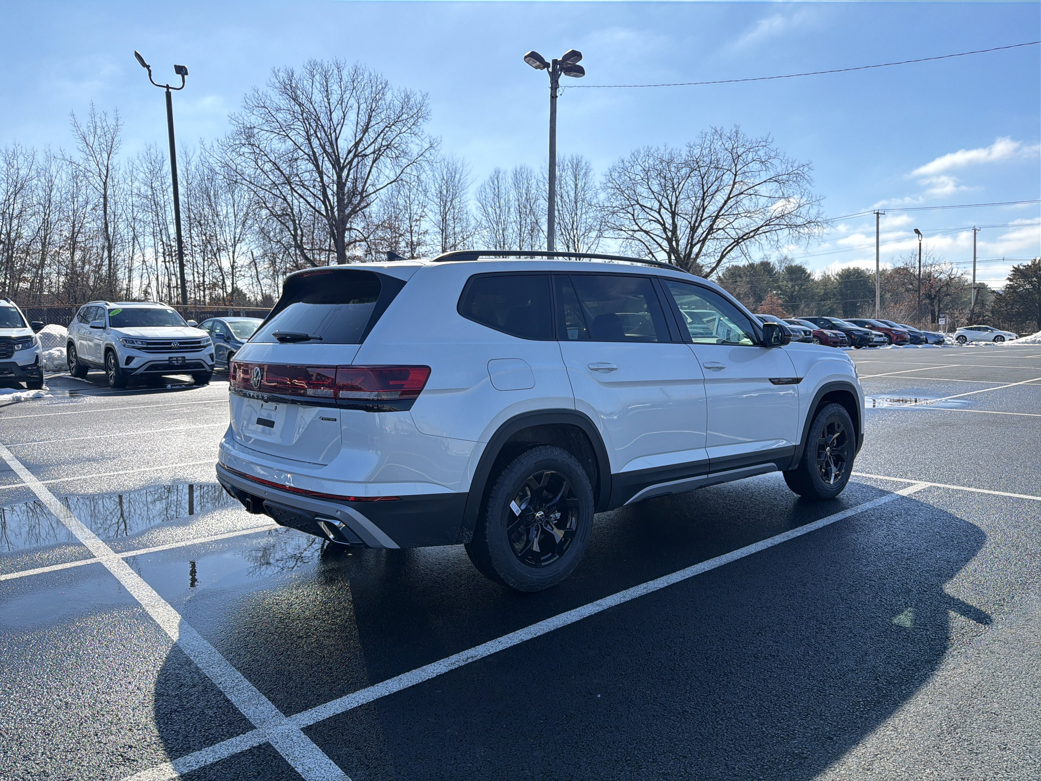 2026 Volkswagen Atlas 2.0T Peak Edition
