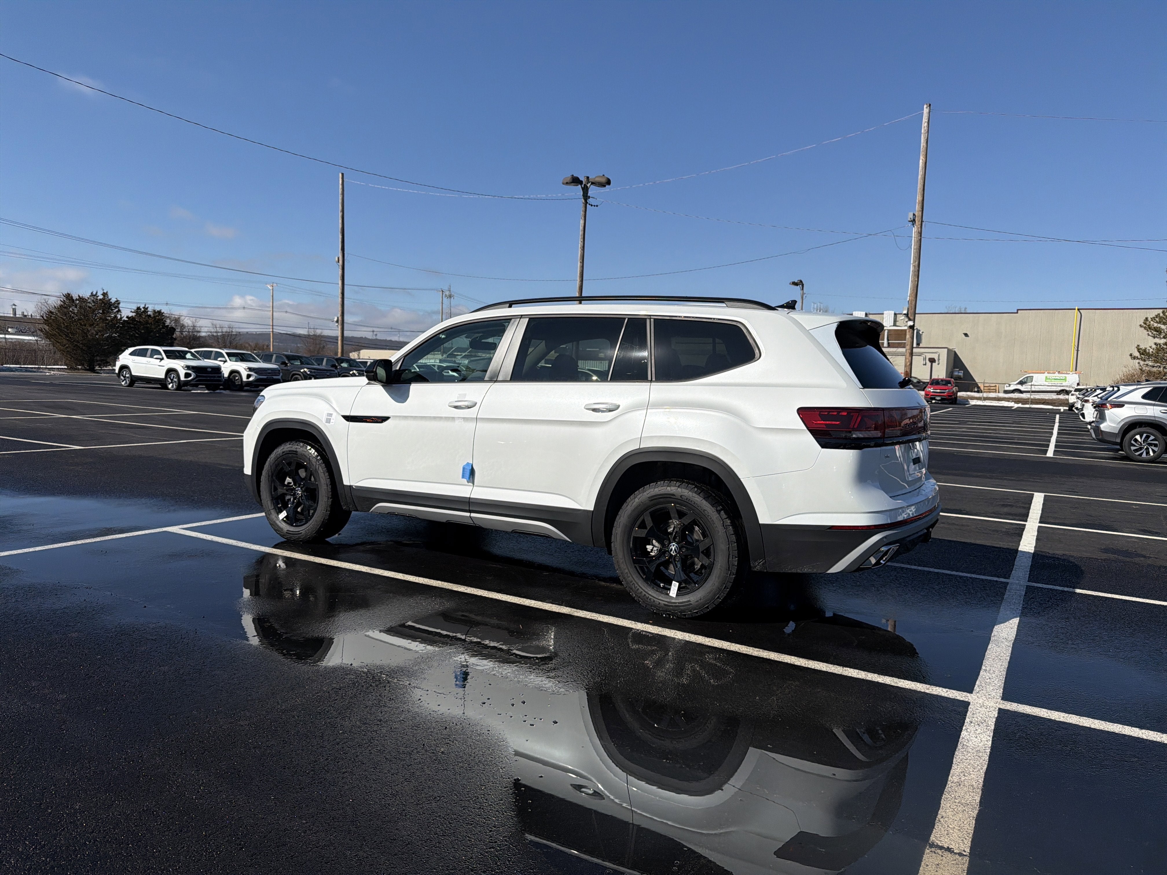 2026 Volkswagen Atlas 2.0T Peak Edition