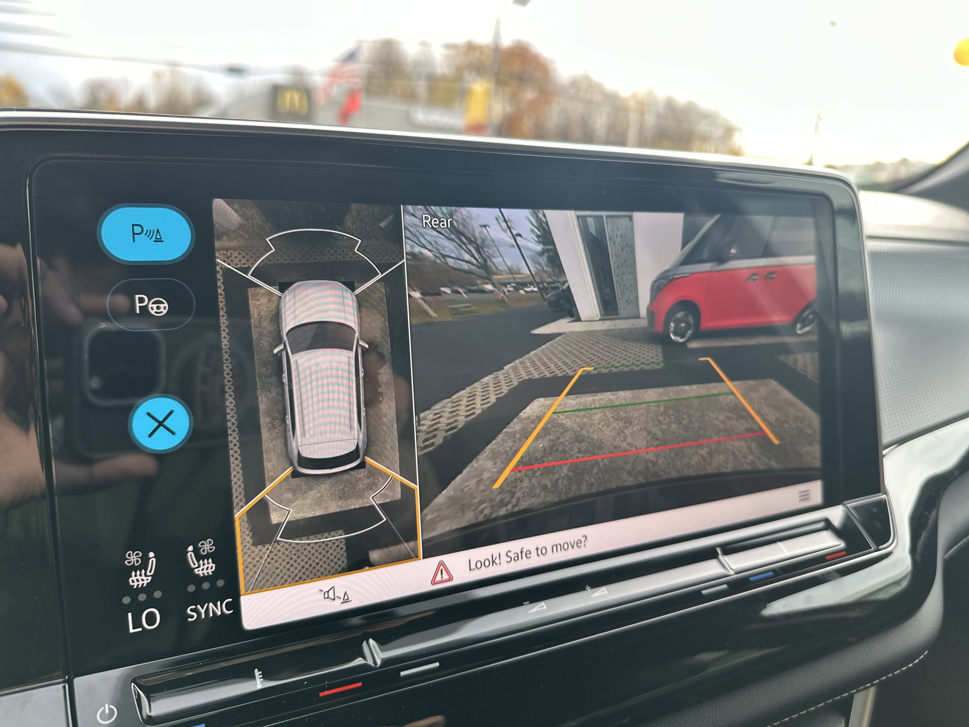 2026 Volkswagen Atlas Cross Sport 2.0T SEL Premium R-Line