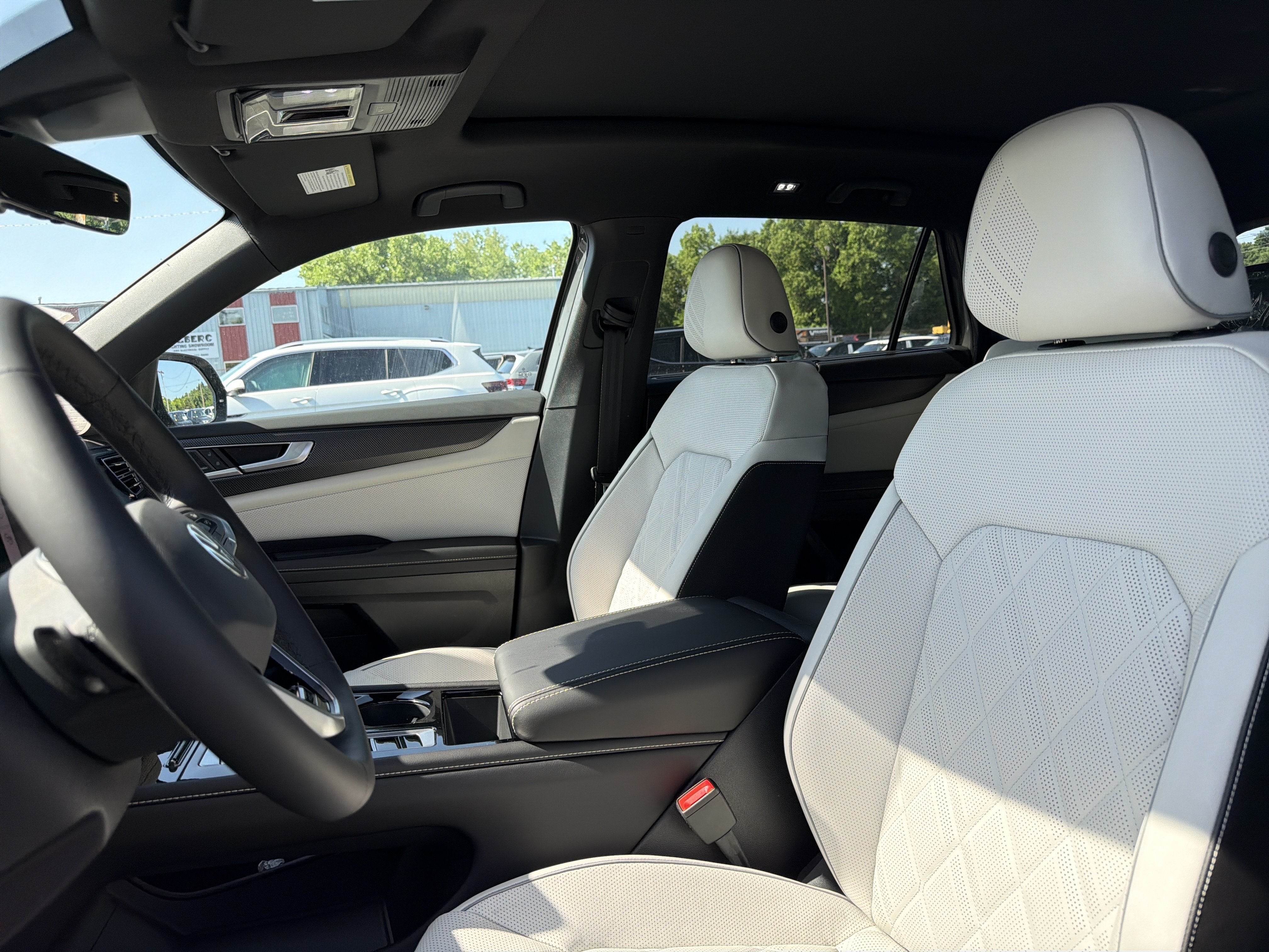 2026 Volkswagen Atlas Cross Sport 2.0T SEL Premium R-Line