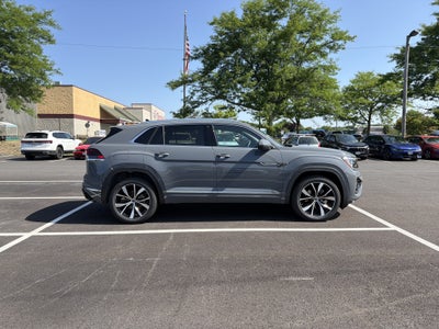 2026 Volkswagen Atlas Cross Sport 2.0T SEL Premium R-Line