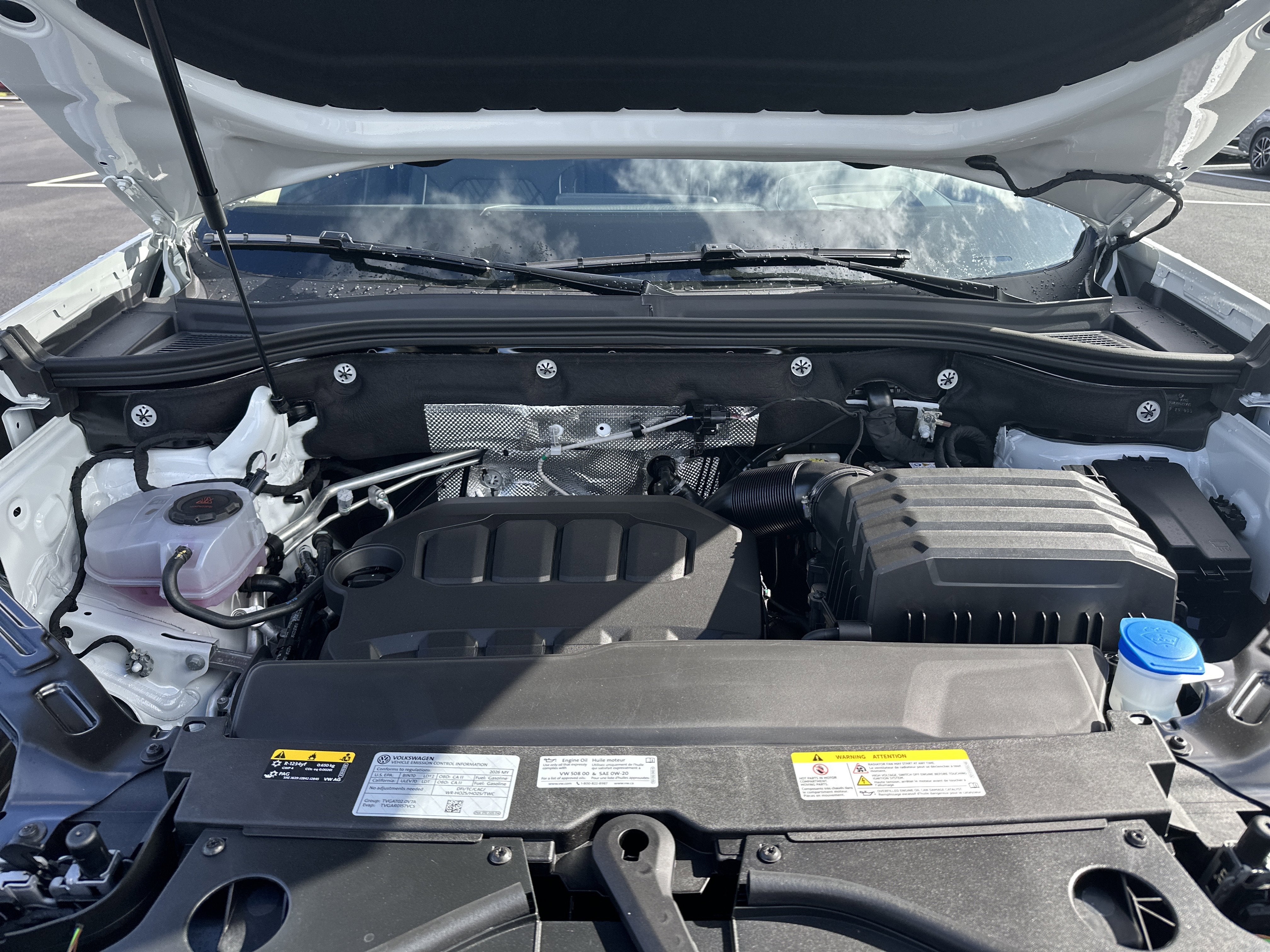 2026 Volkswagen Atlas 2.0T SEL Premium R-Line