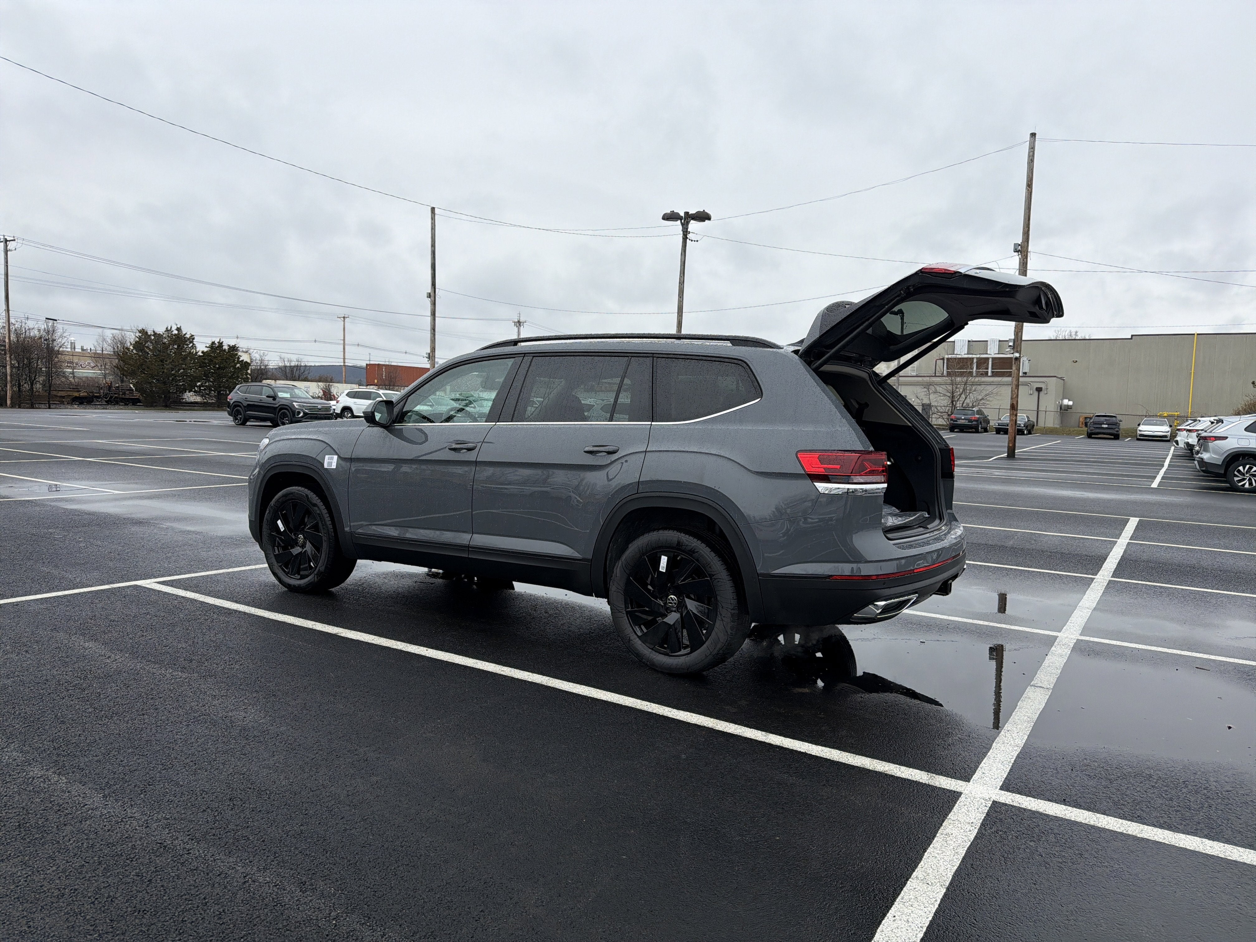 2026 Volkswagen Atlas 2.0T SE W/TECHNOLOGY