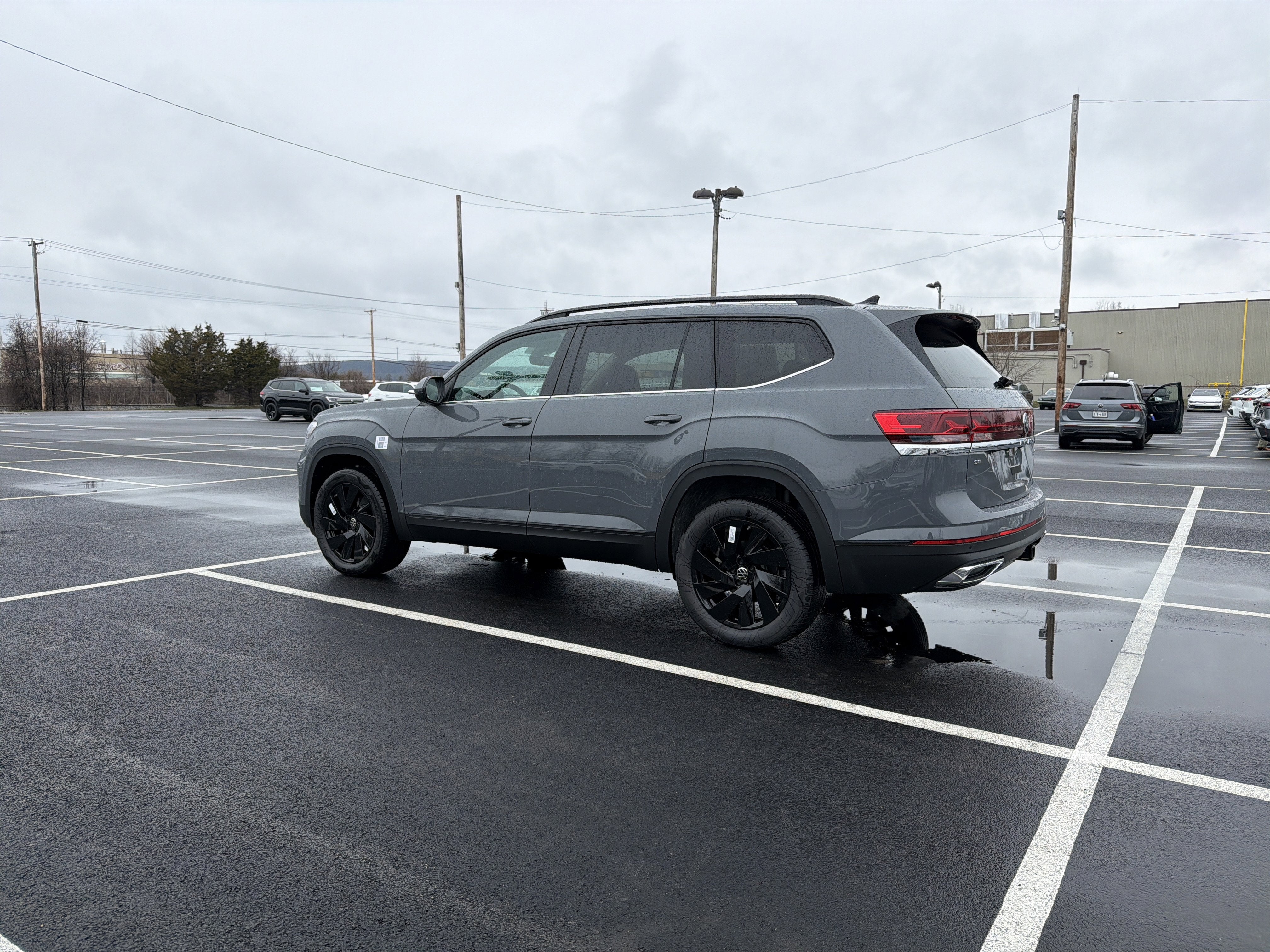 2026 Volkswagen Atlas 2.0T SE W/TECHNOLOGY