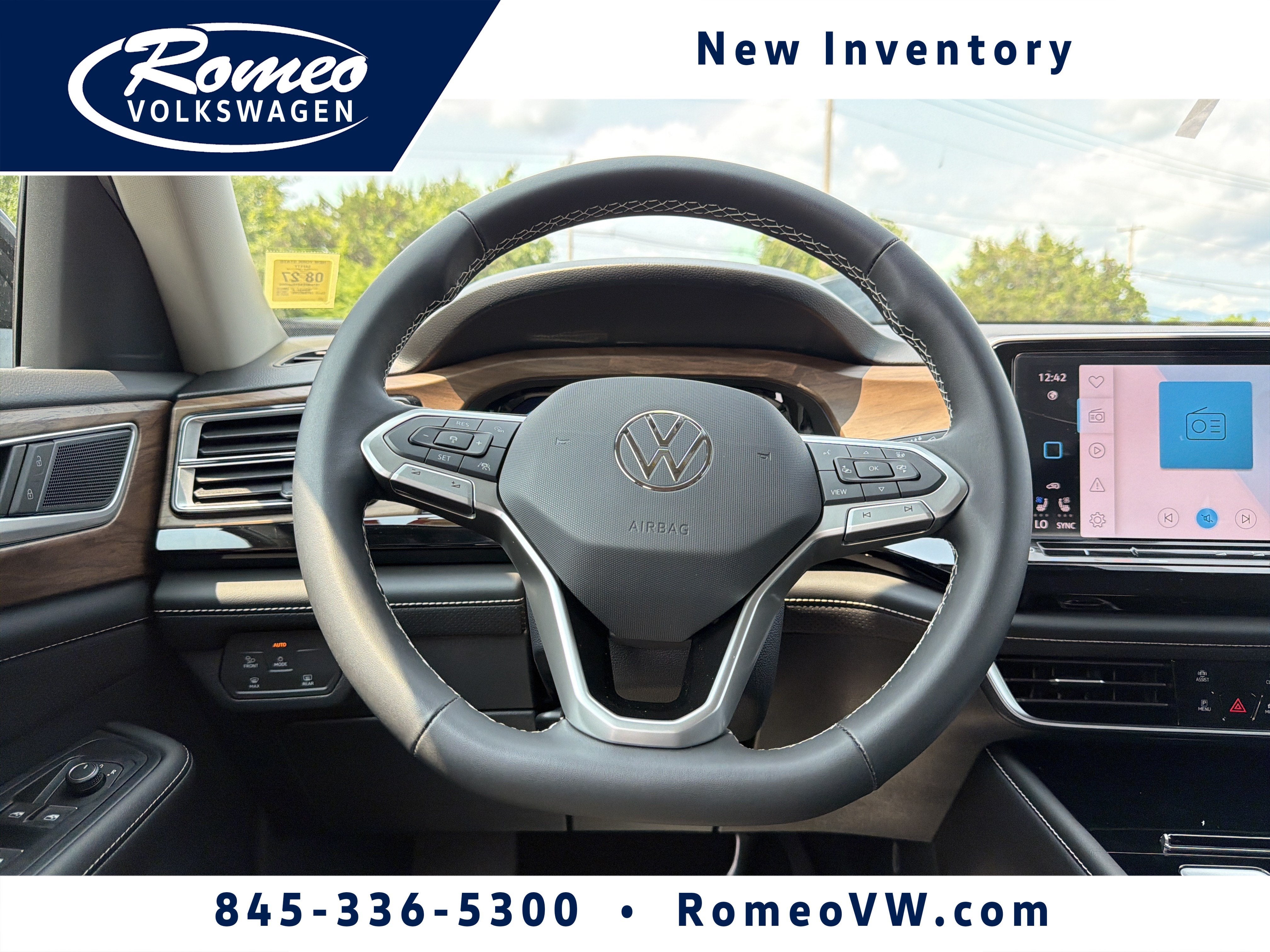 2026 Volkswagen Atlas 2.0T SE W/TECHNOLOGY