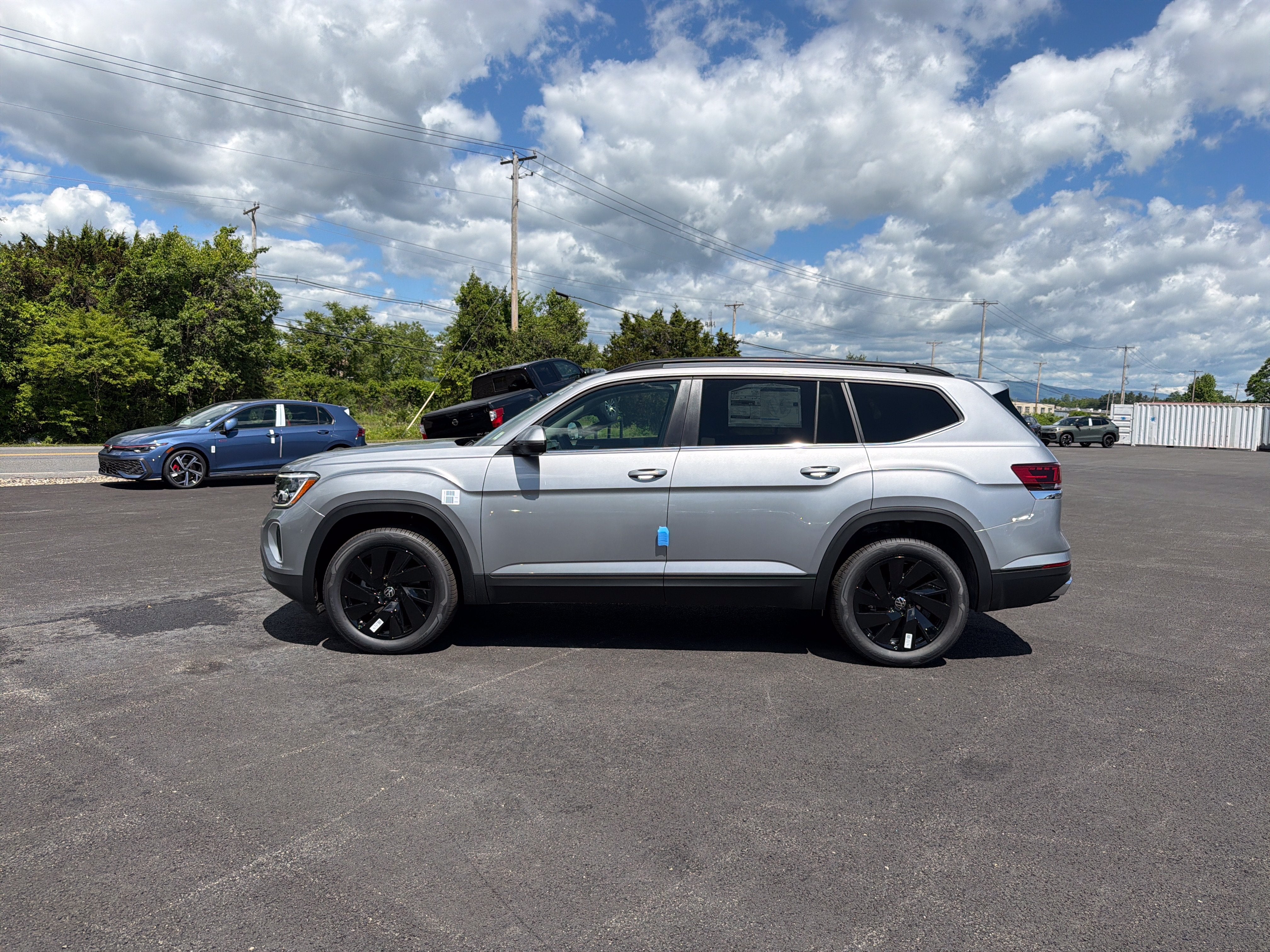 2026 Volkswagen Atlas 2.0T SE W/TECHNOLOGY