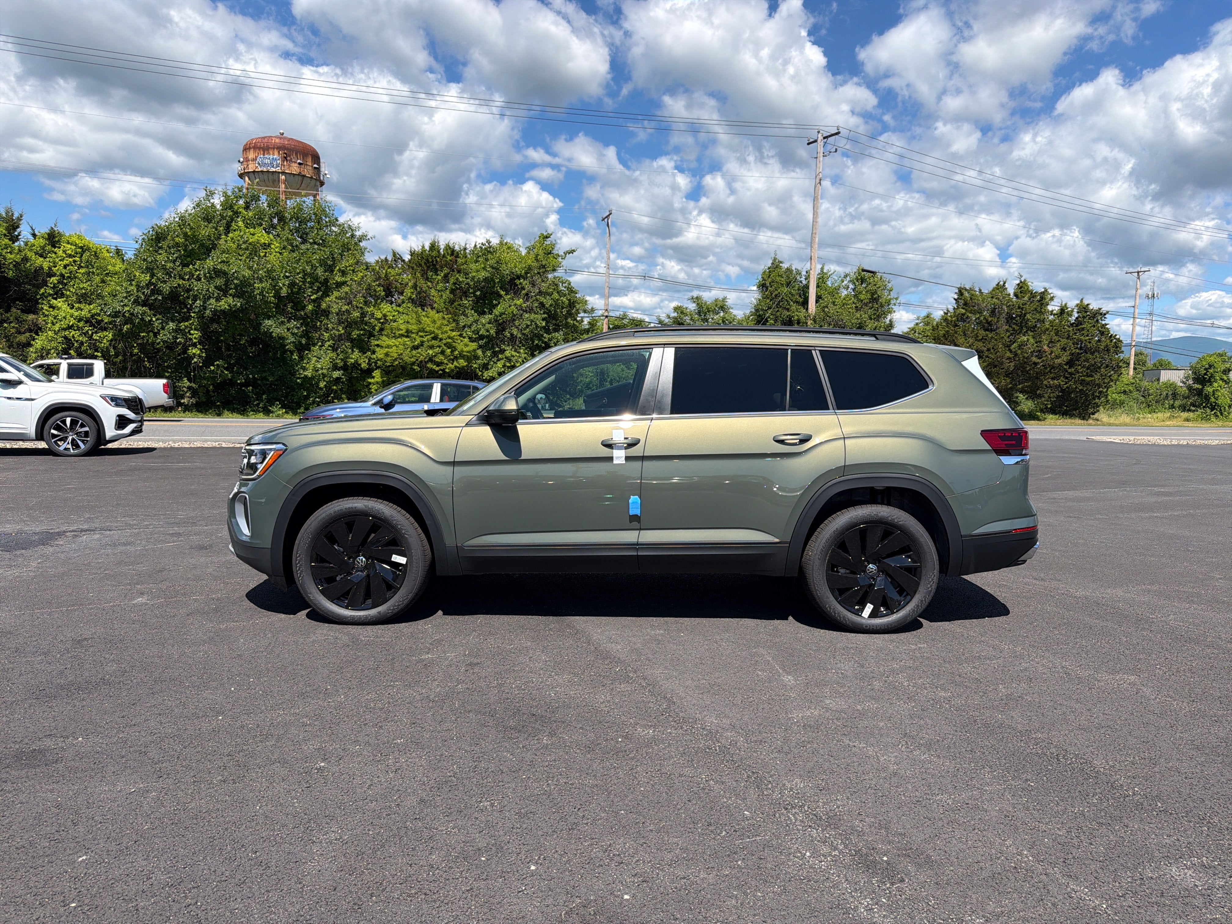2026 Volkswagen Atlas 2.0T SE W/TECHNOLOGY