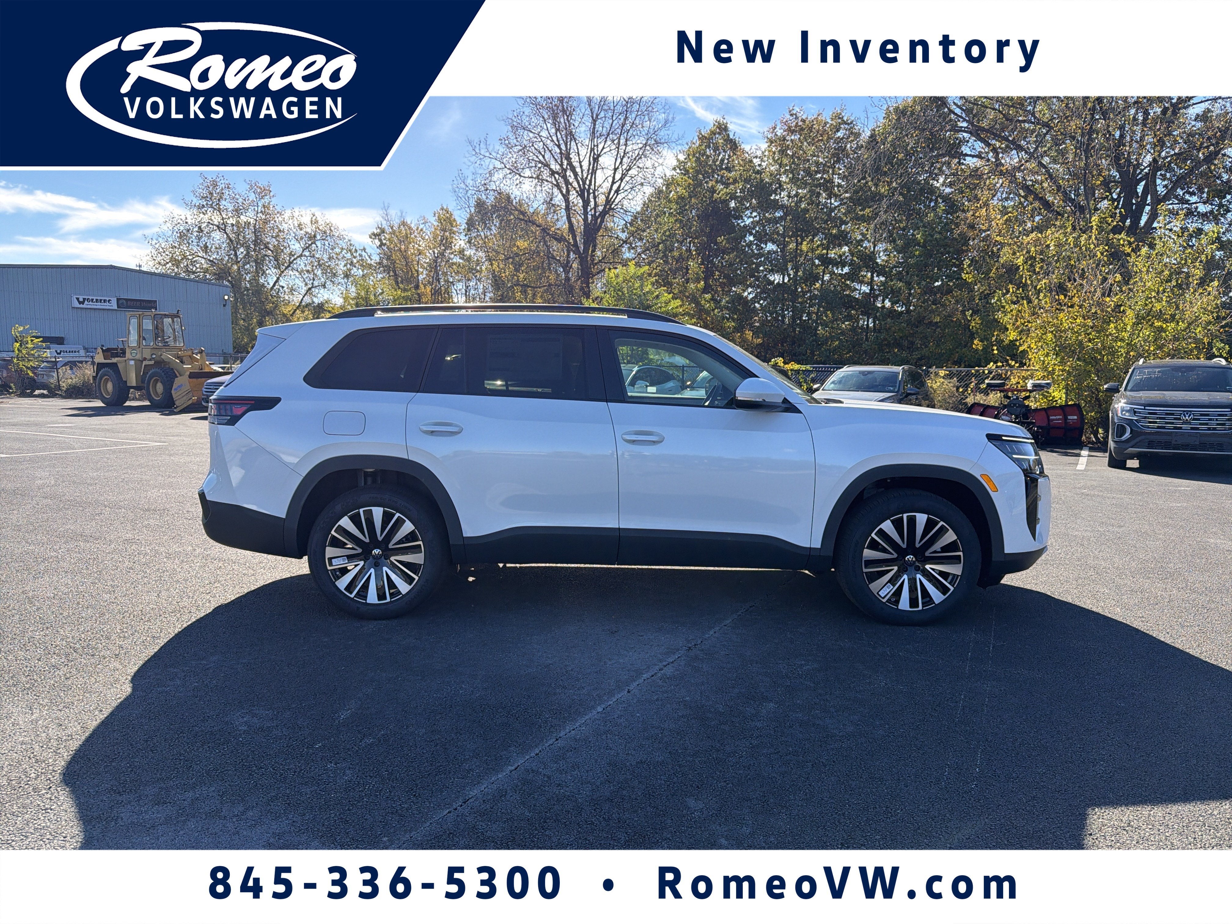 2027 Volkswagen Atlas SE w/Tech 4MOTION