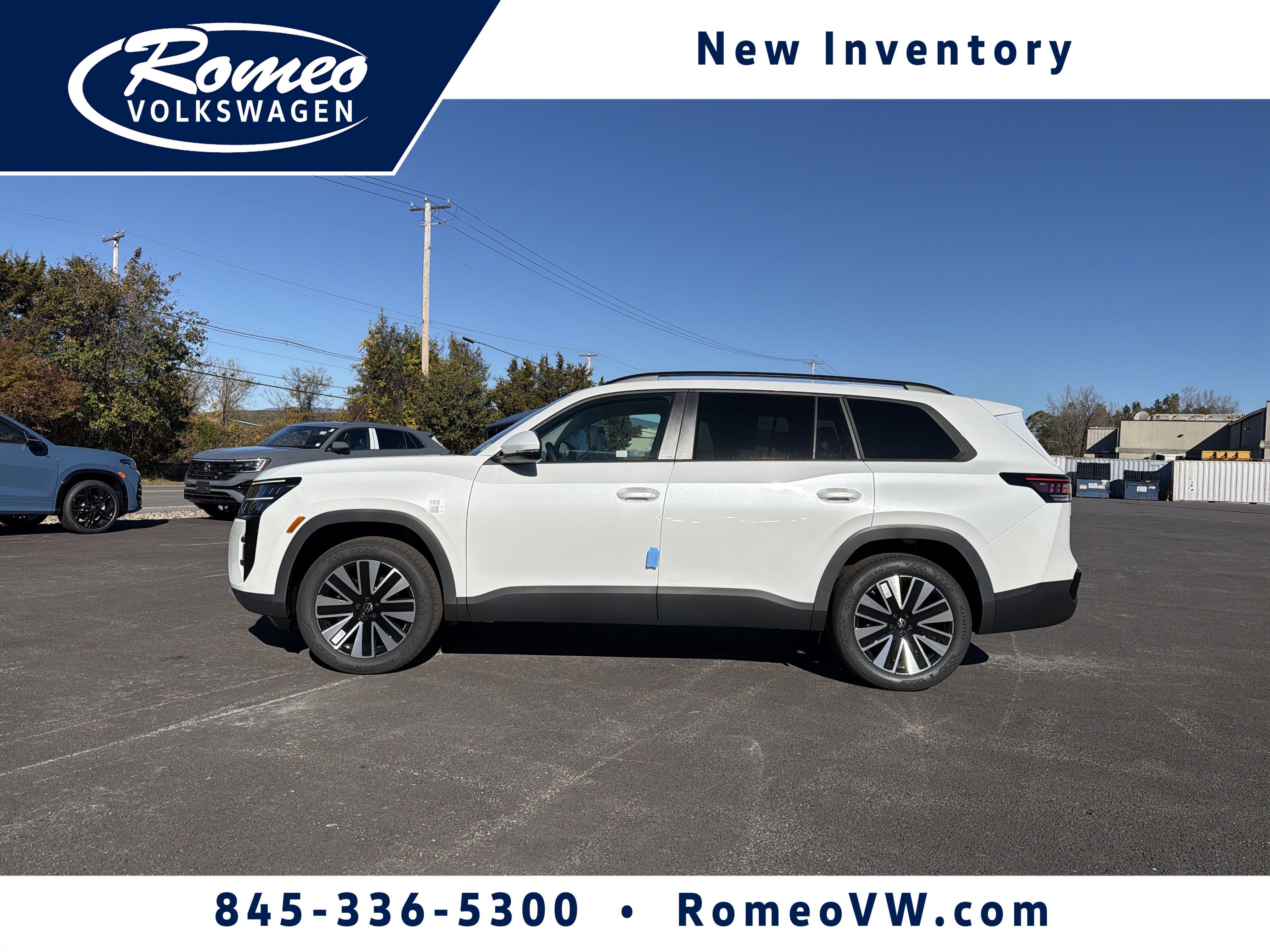 2027 Volkswagen Atlas SE w/Tech 4MOTION