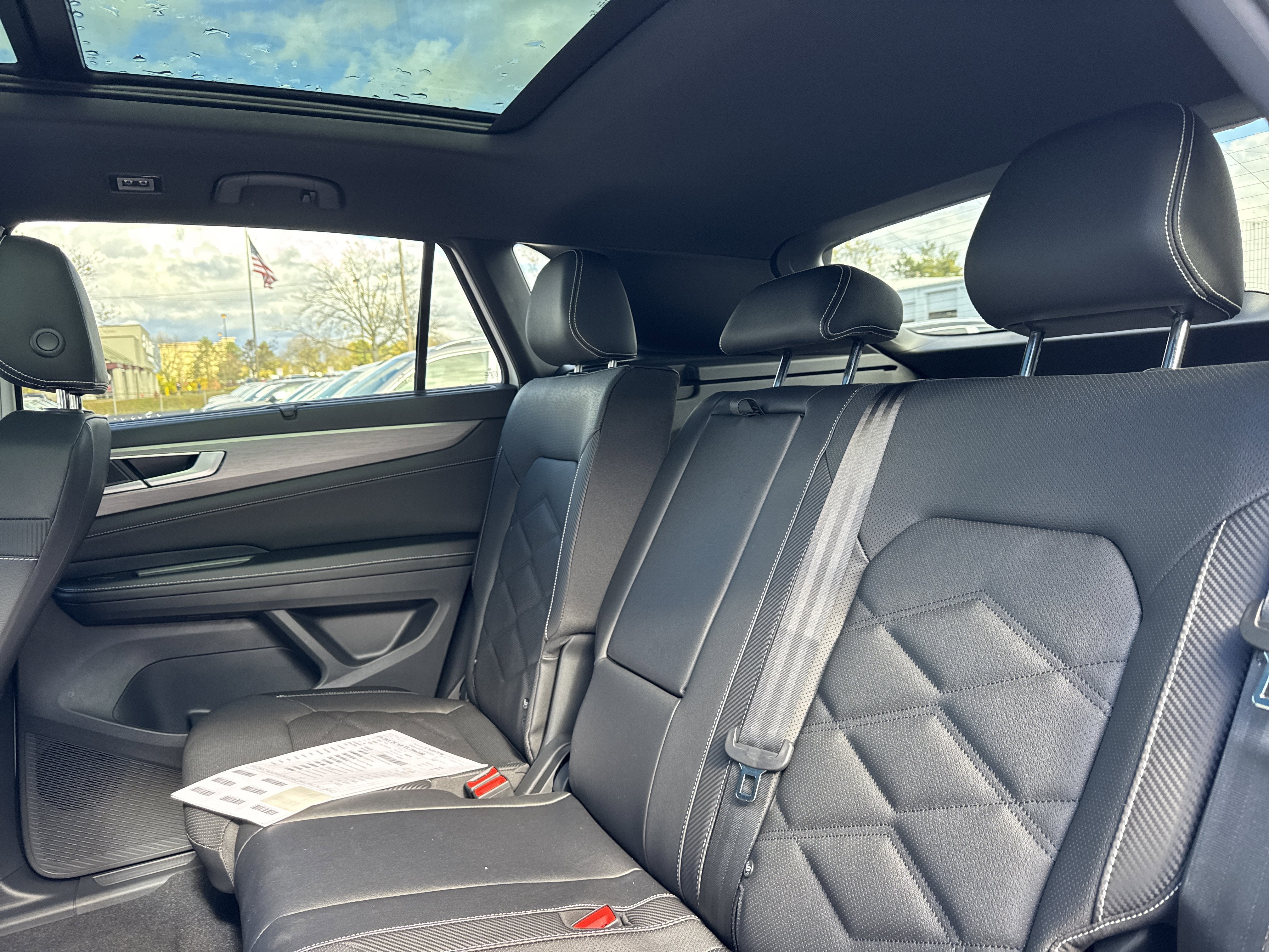 2026 Volkswagen Atlas Cross Sport 2.0T SE W/TECHNOLOGY