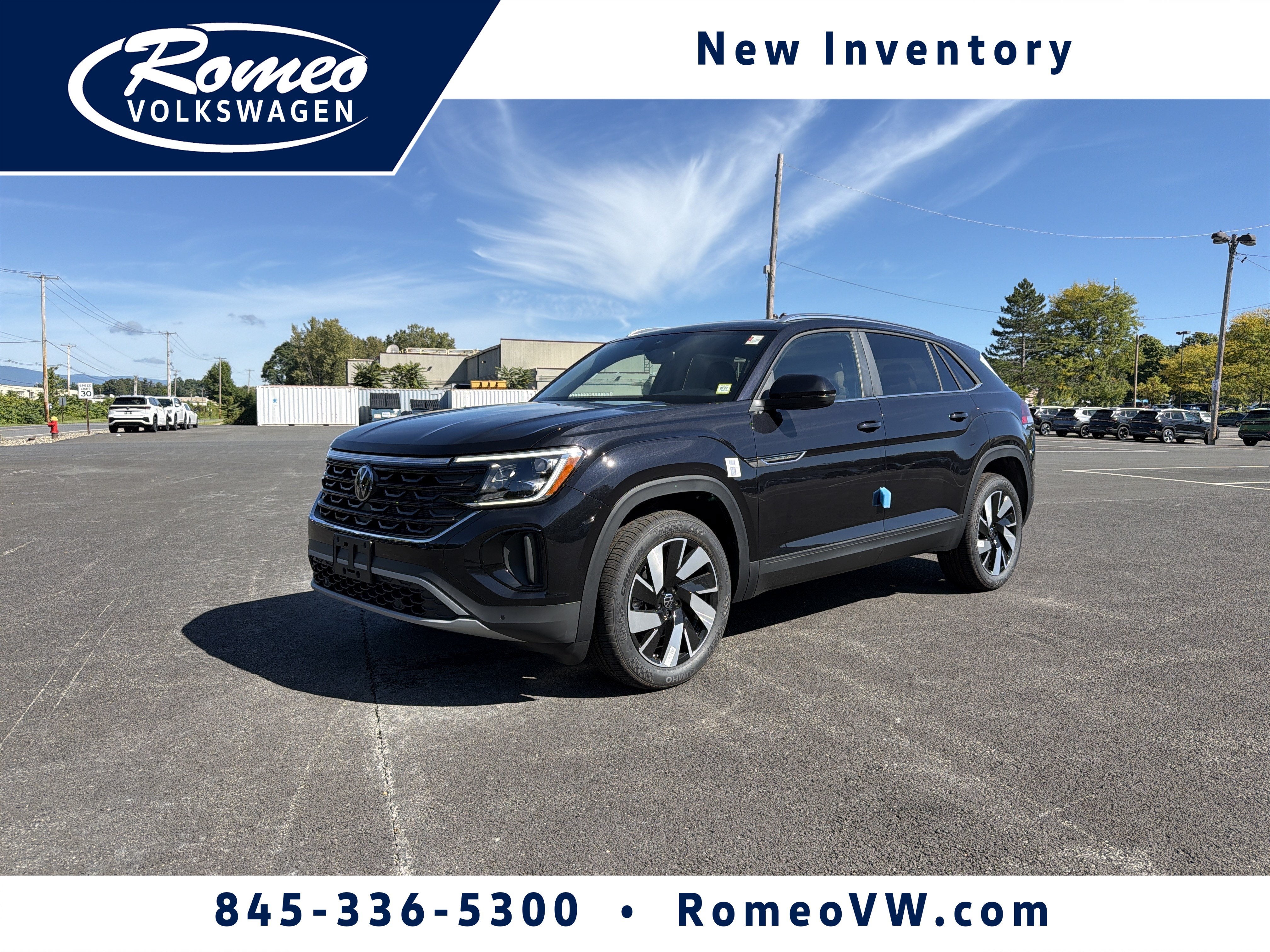 2026 Volkswagen Atlas Cross Sport 2.0T SE w/Technology