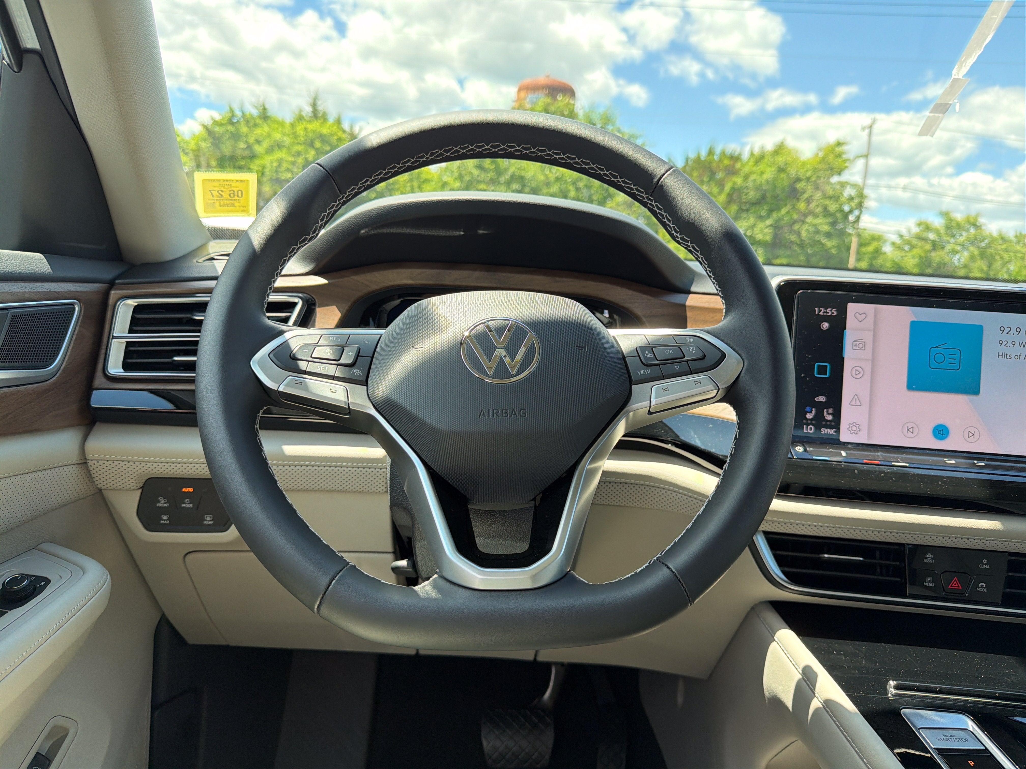 2026 Volkswagen Atlas 2.0T SE W/TECHNOLOGY